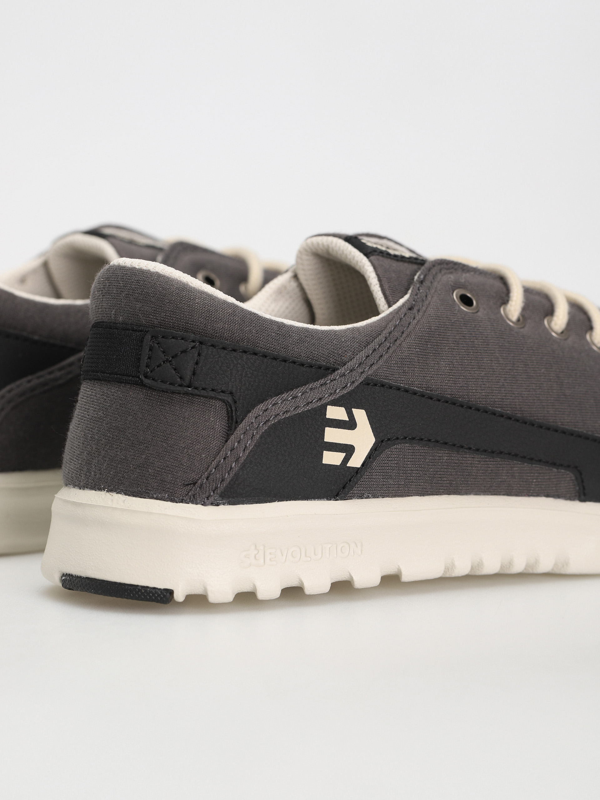 Etnies Scout Shoes (dark vintage wash)