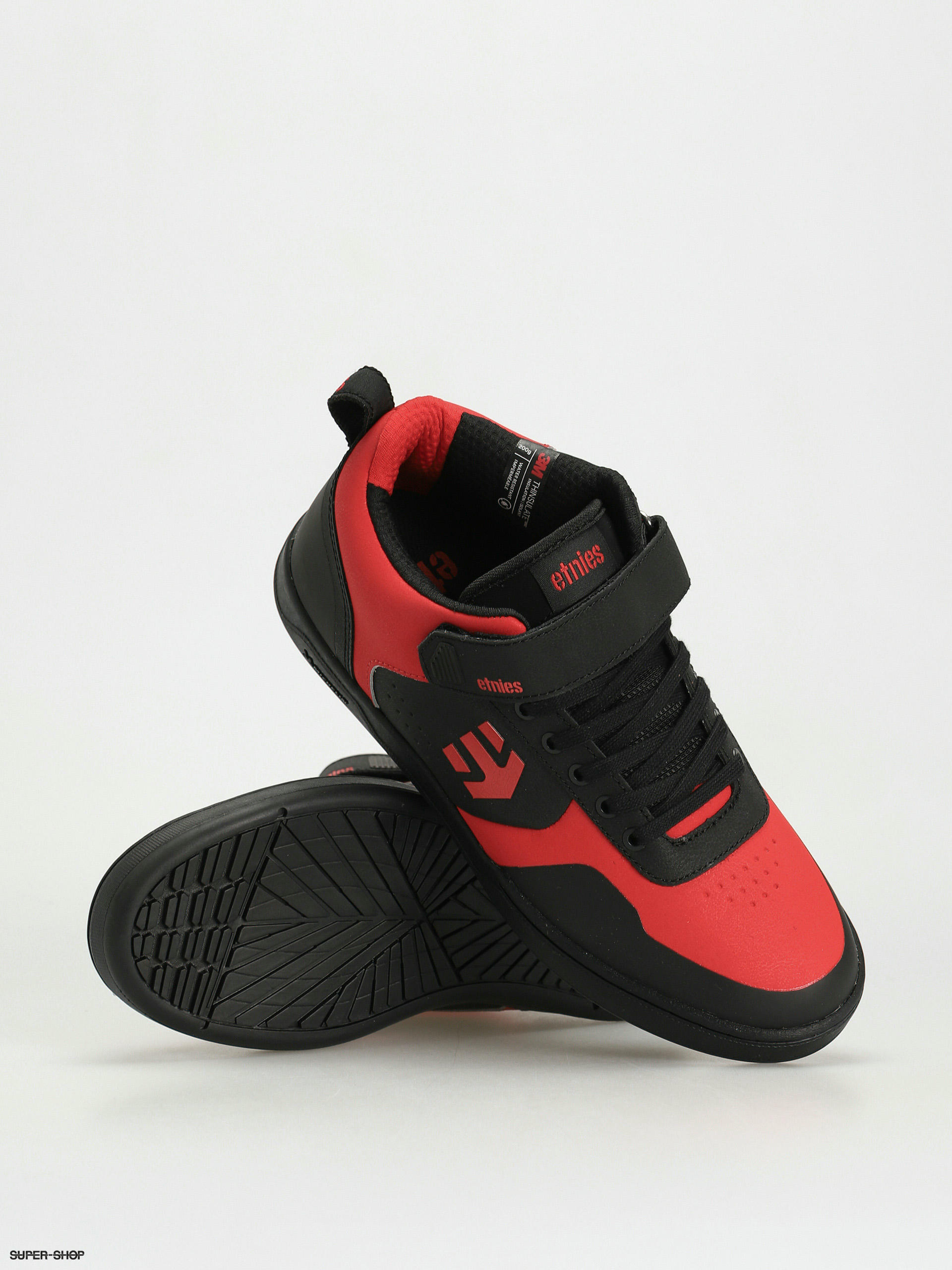 Black and best sale red etnies