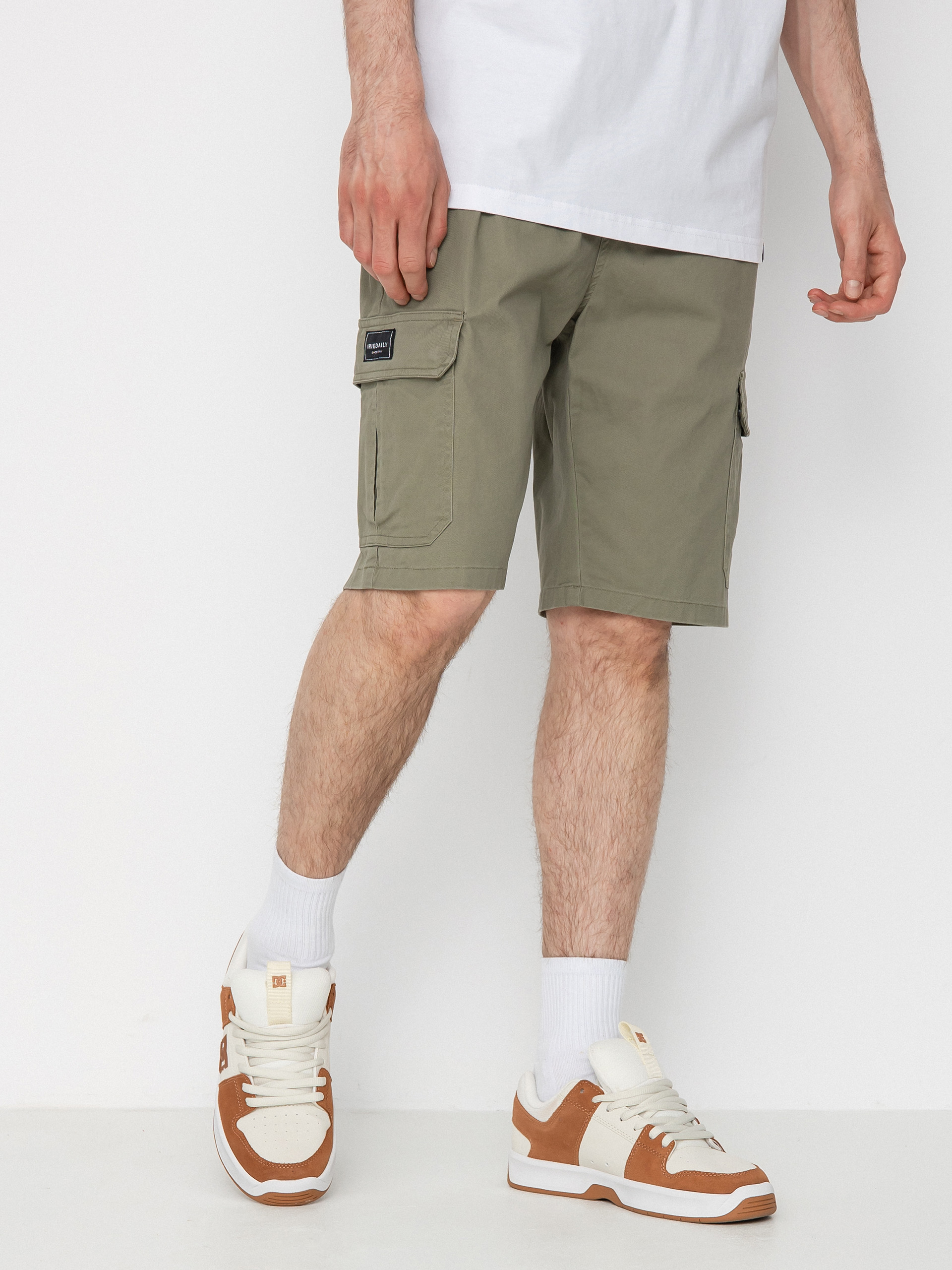 Iriedaily Work N Roll Shorts (light olive)