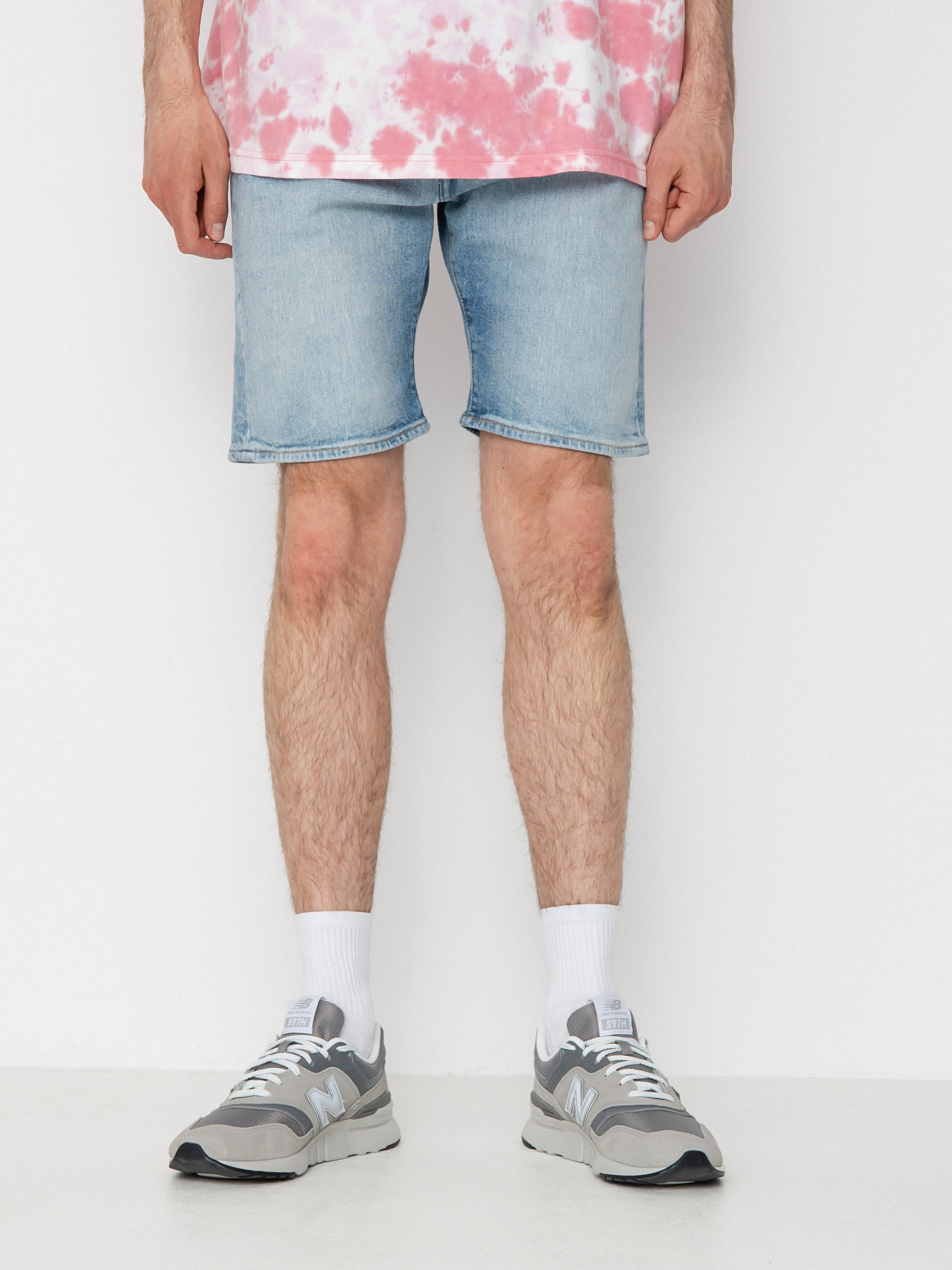 Levi's® 501 Original Shorts (light indigo)