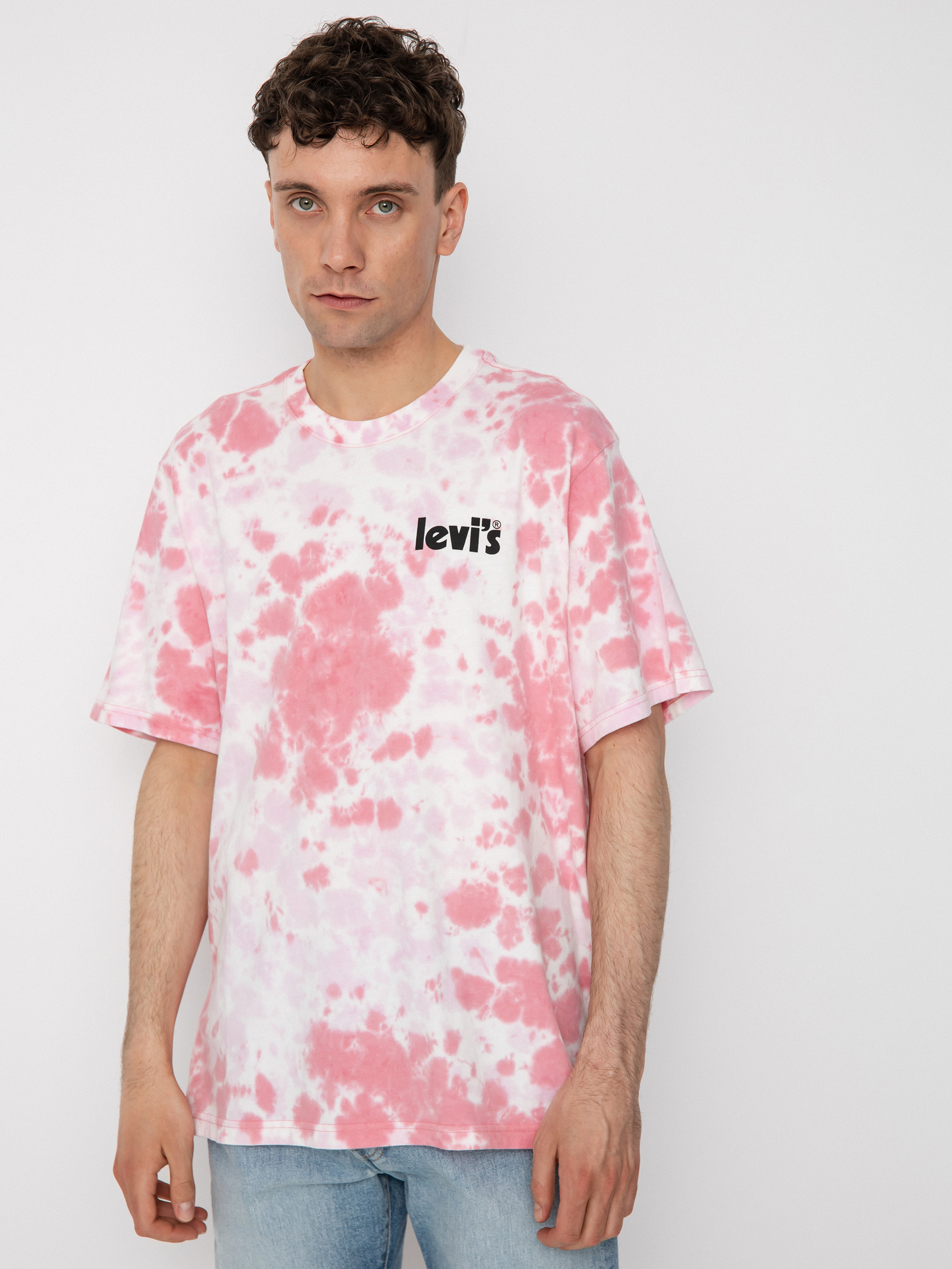 Levi's® Relaxed Fit Poster T-Shirt (pink dye)