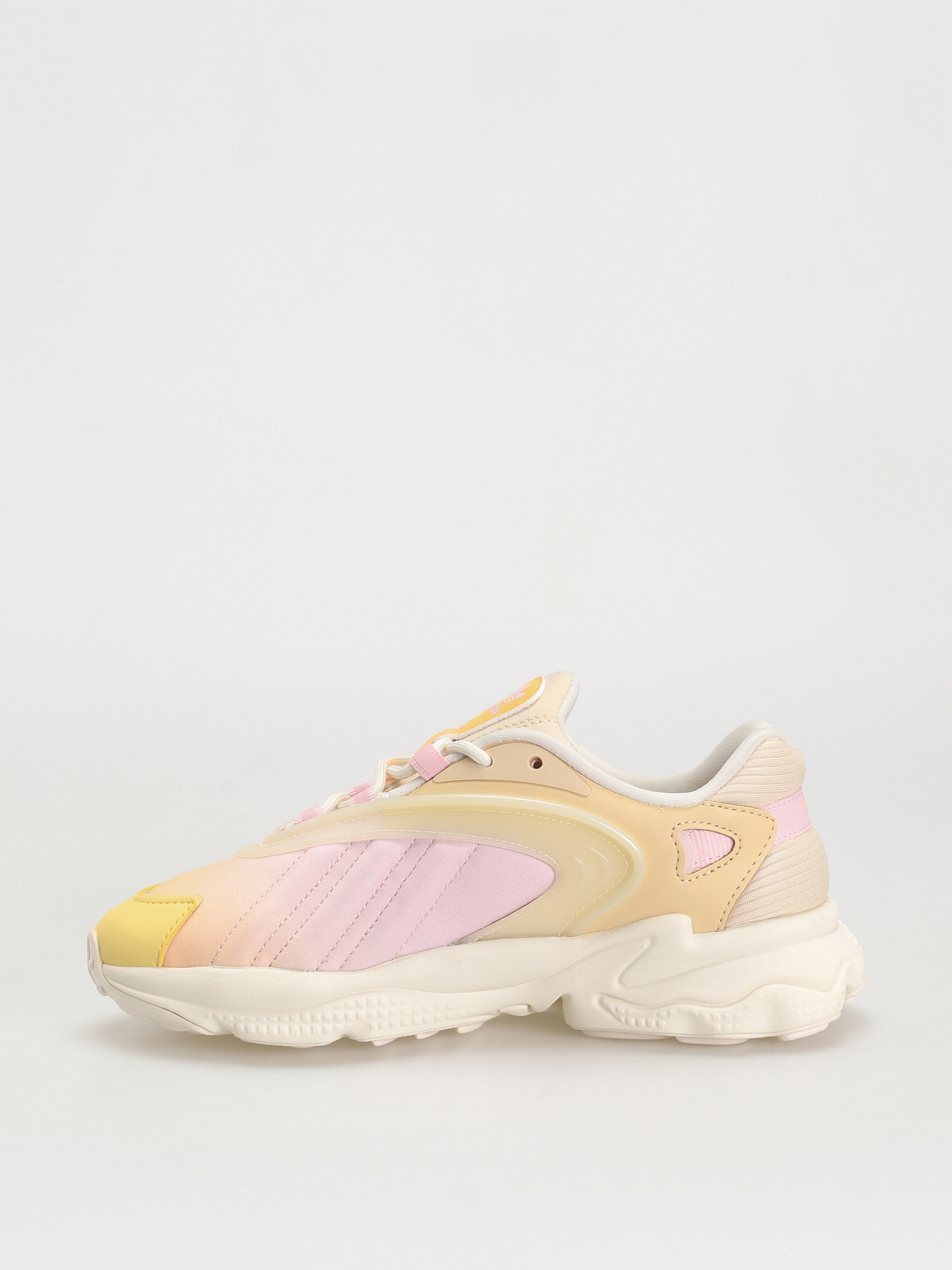 adidas Originals Oztral Shoes Wmn (owhite/aciora/sanstr)