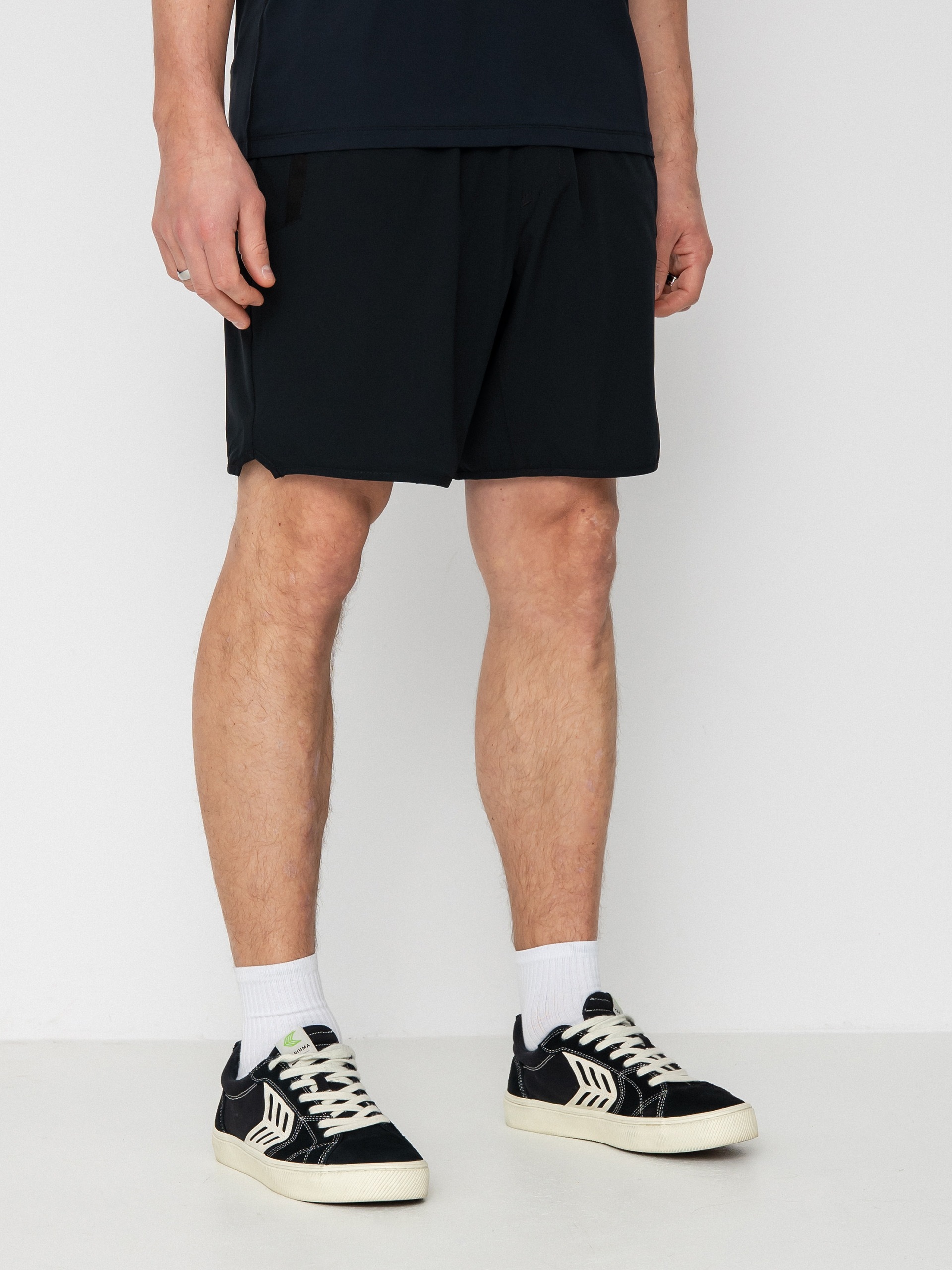 RVCA Yogger Stretch 17 Shorts (black)
