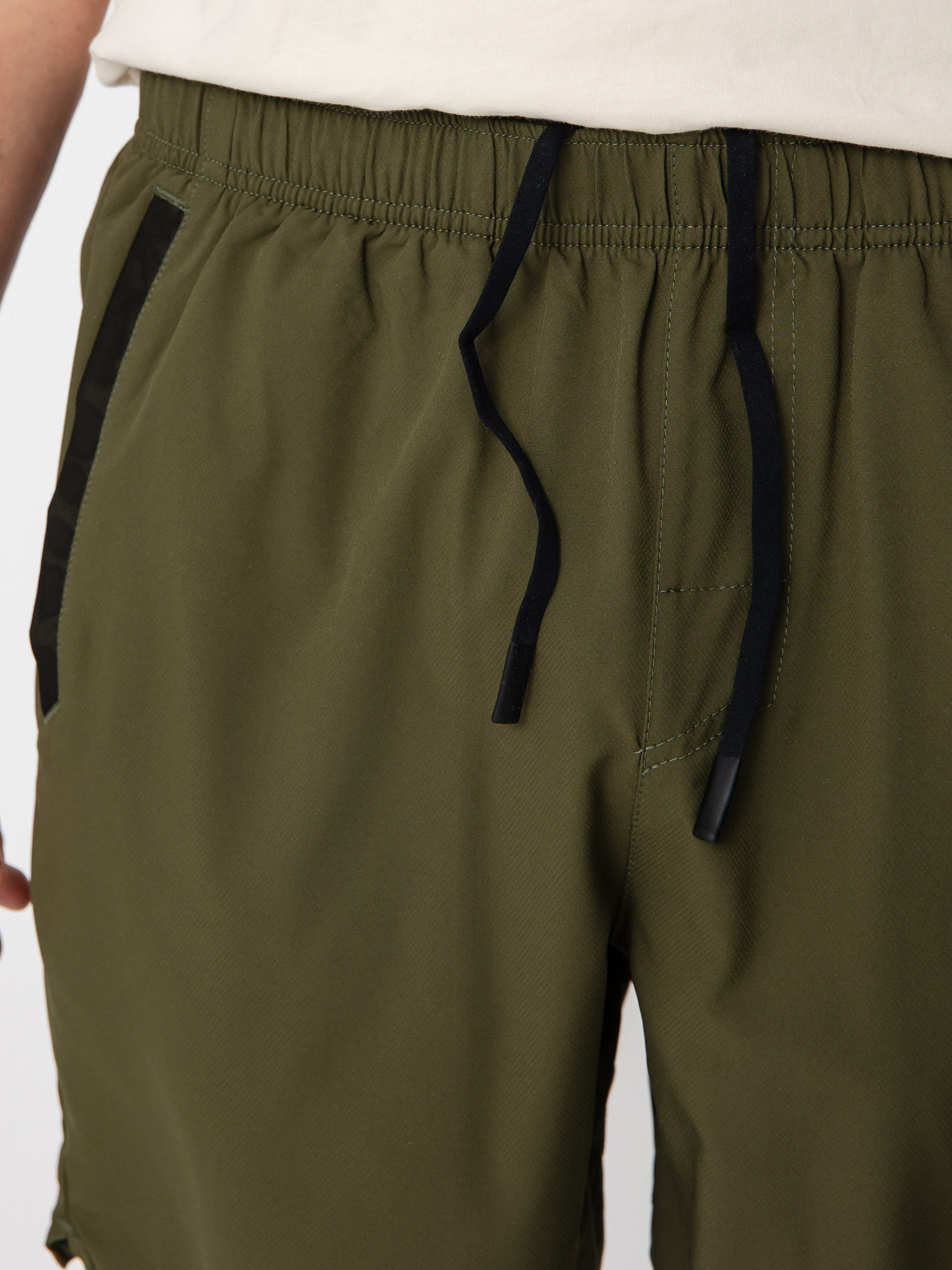 RVCA Yogger IV Shorts (olive)