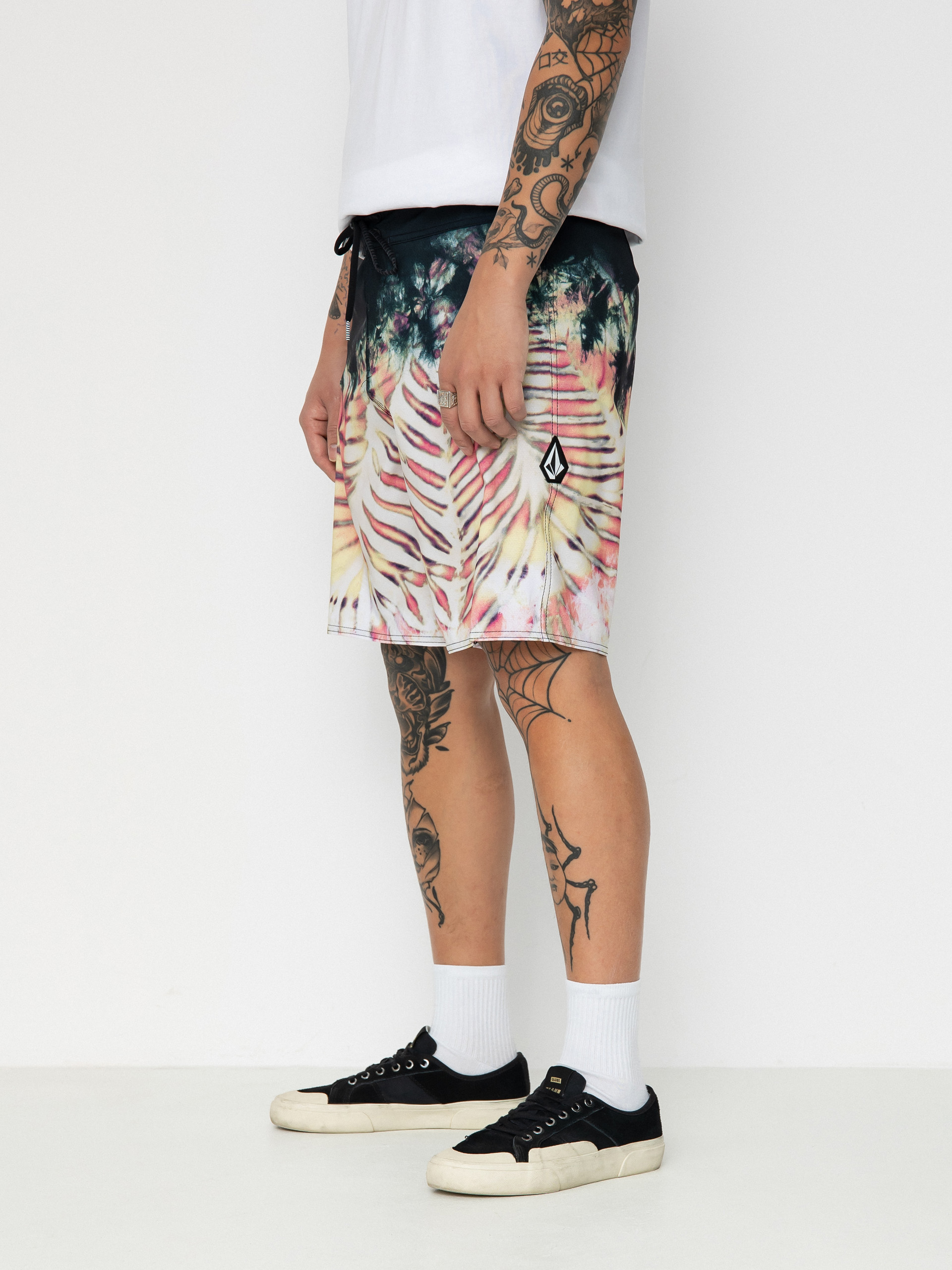 Volcom Mad Wash Mod 19 Boardshorts (whitecap grey)