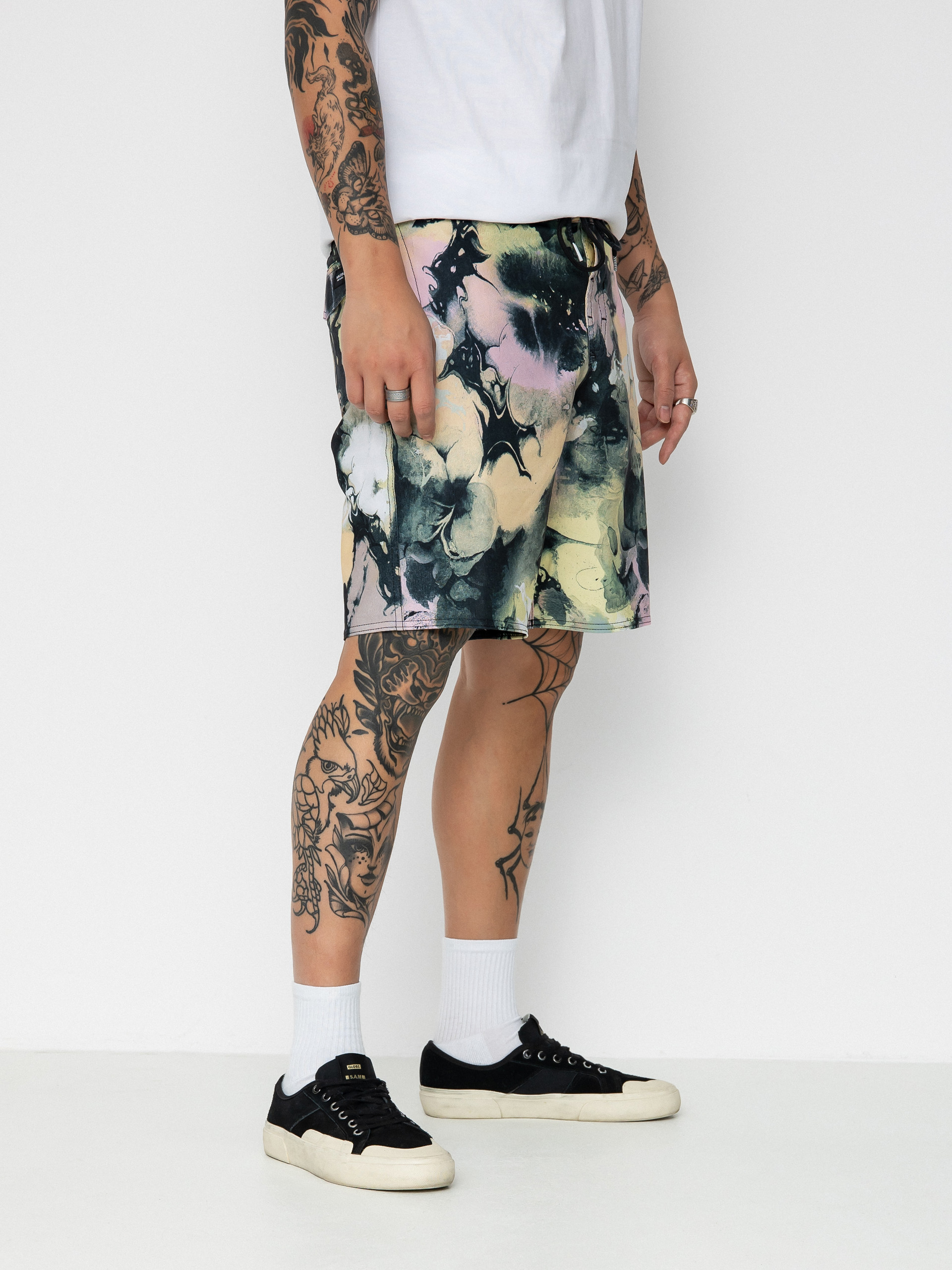 Volcom camo hot sale board shorts