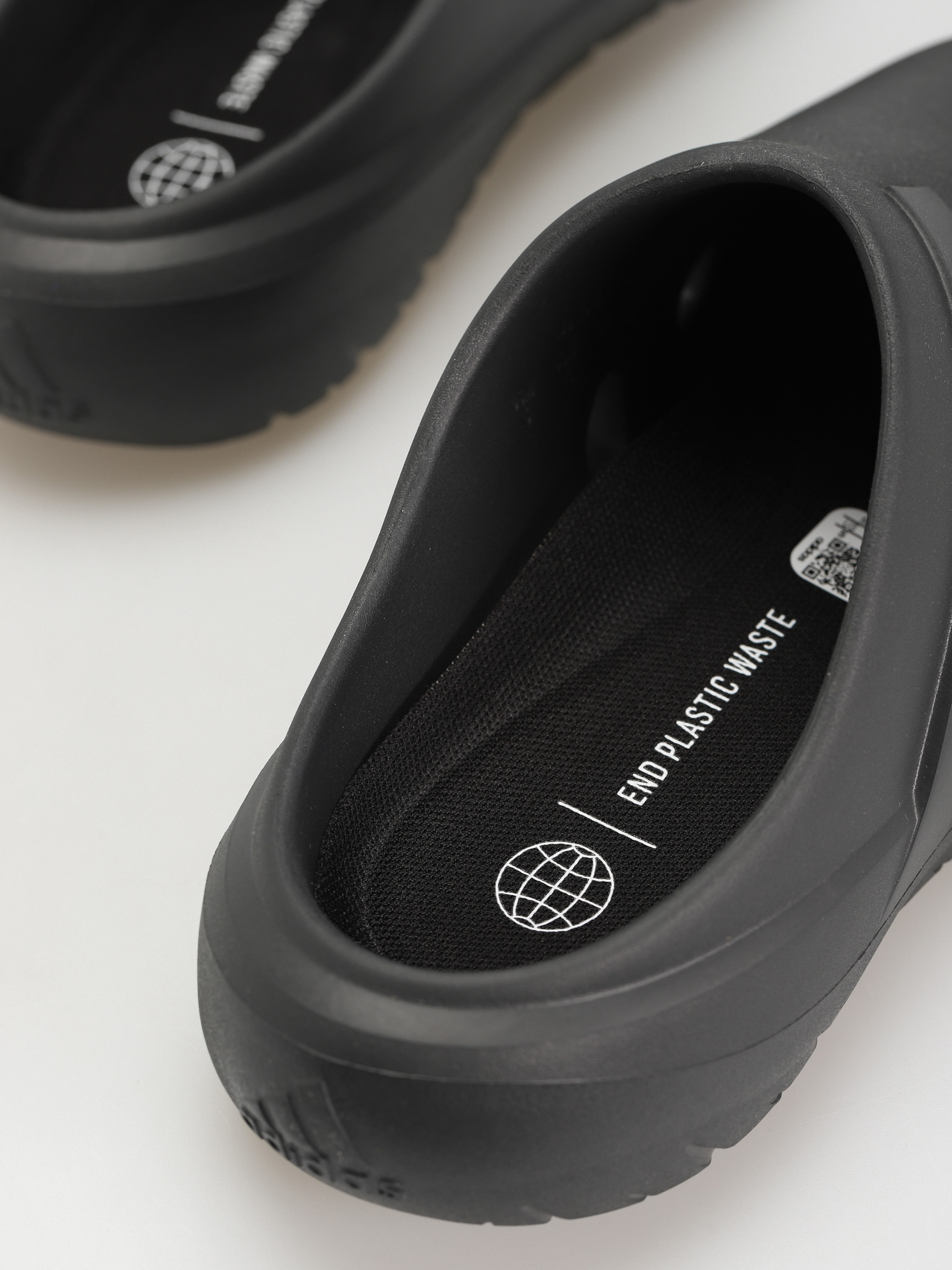 adidas Adicane Clog Flip flops (carbon/carbon/cblack)