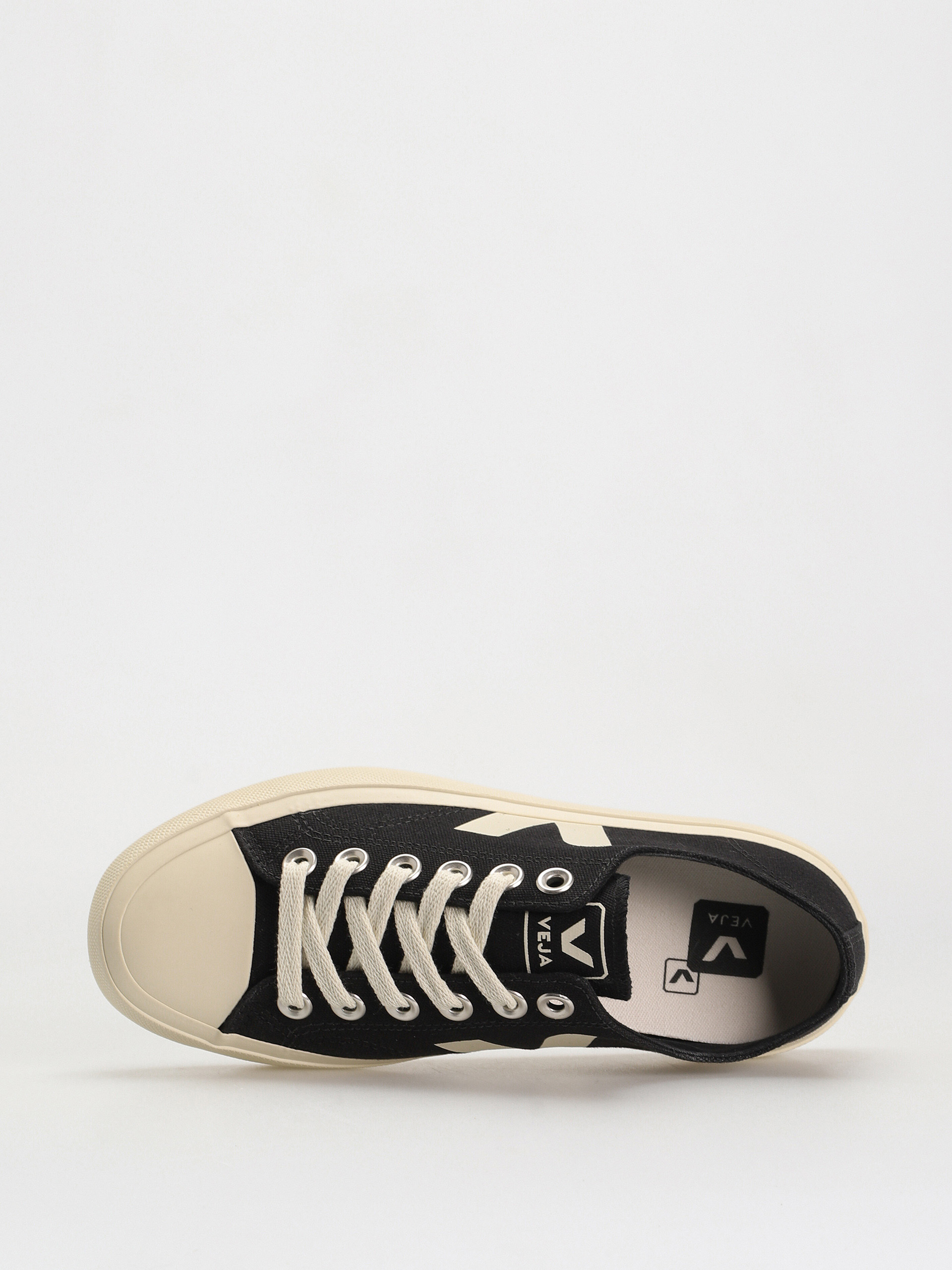 Veja Wata II Low Shoes Wmn (black pierre)