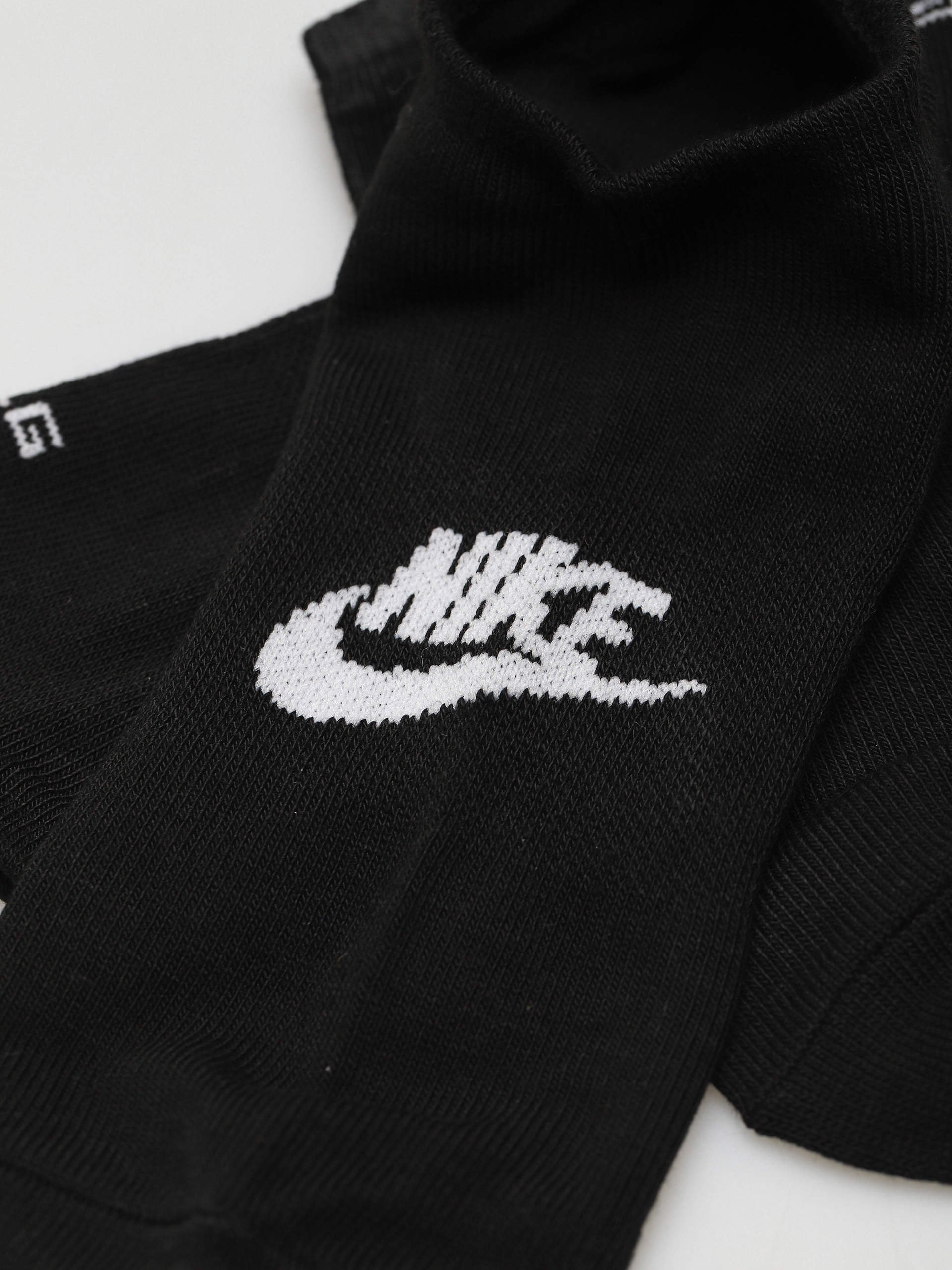 Nike SB Everyday Essential Crew 3pk Socks (black/white)