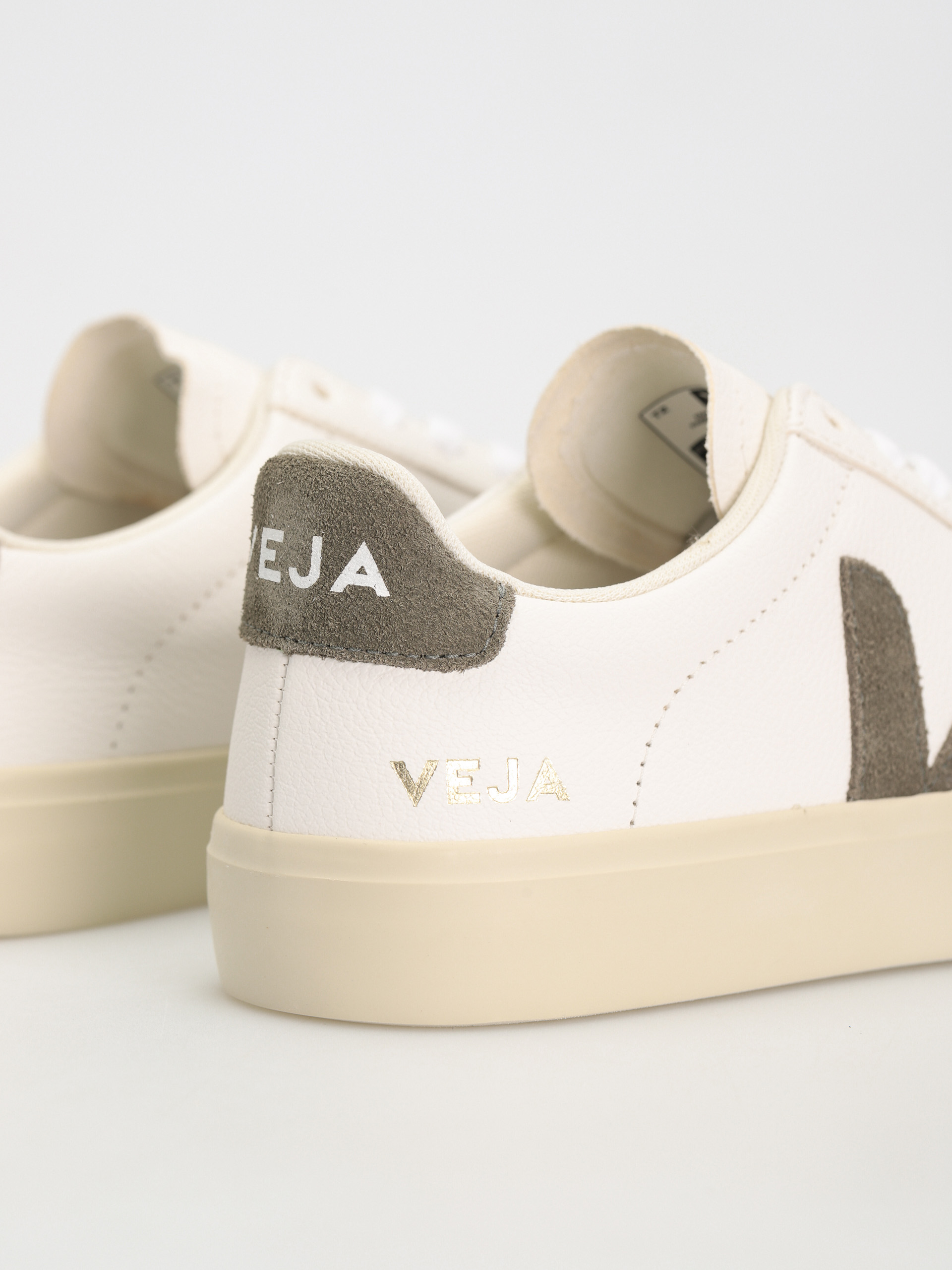 Veja Campo Shoes Wmn (extra white khaki)