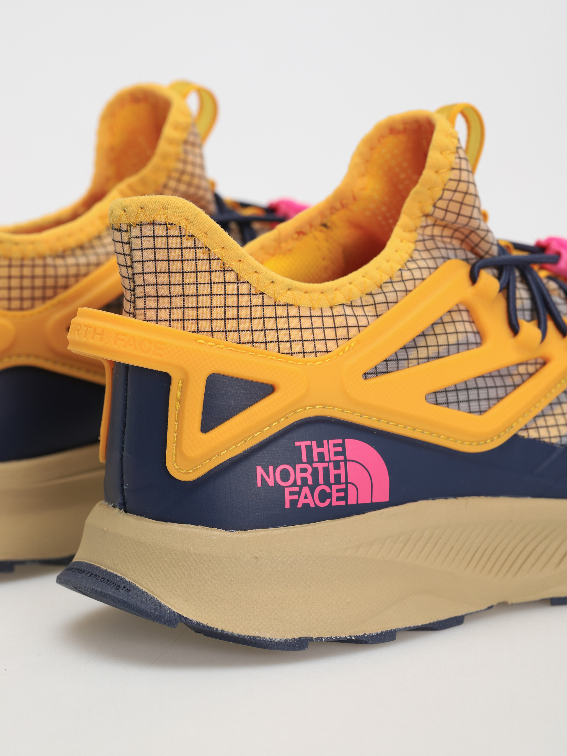 The North Face Oxeye Tech Shoes (summit gold/summit navy)