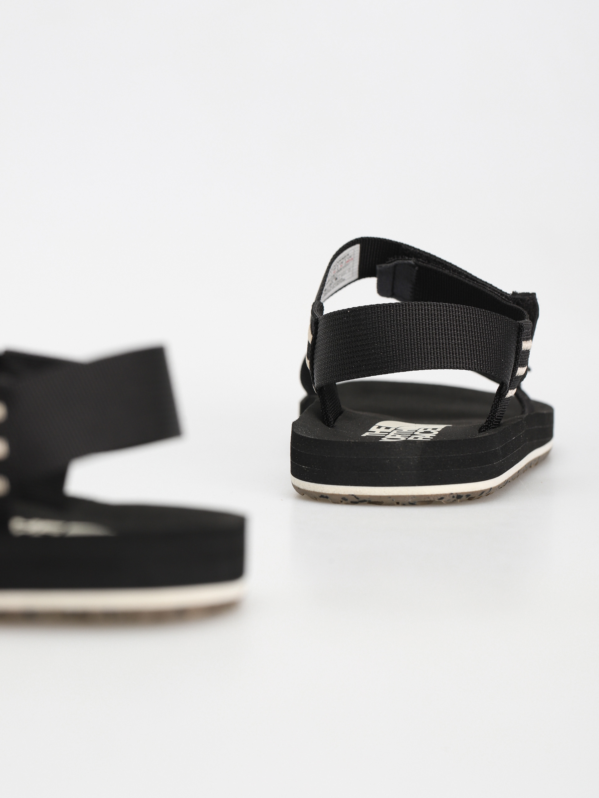 The North Face Skeena Sandalen Wmn (tnf black/vintage white)