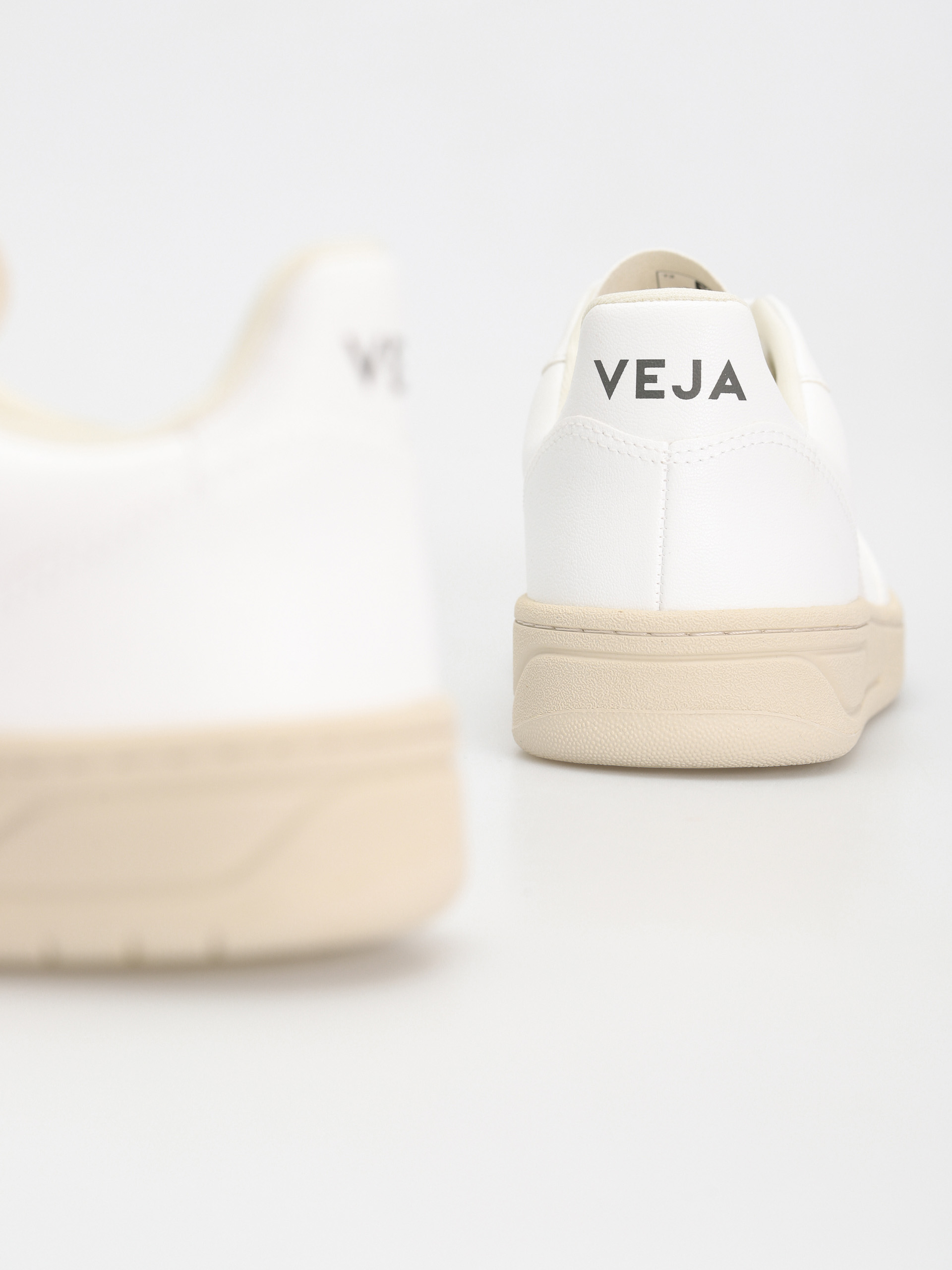Veja V-10 Schuhe (full white)