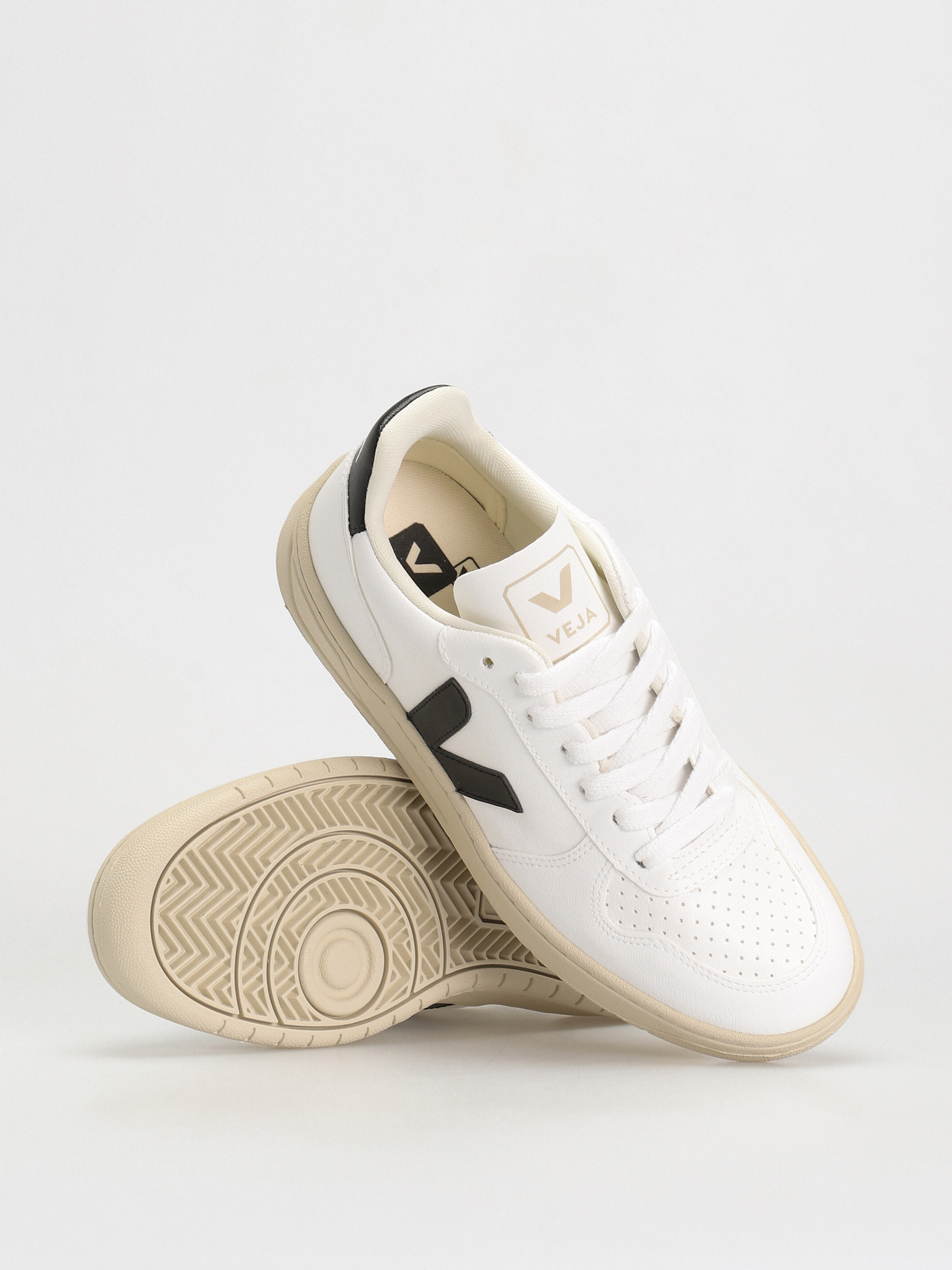 Veja V-10 Shoes Wmn (white black)