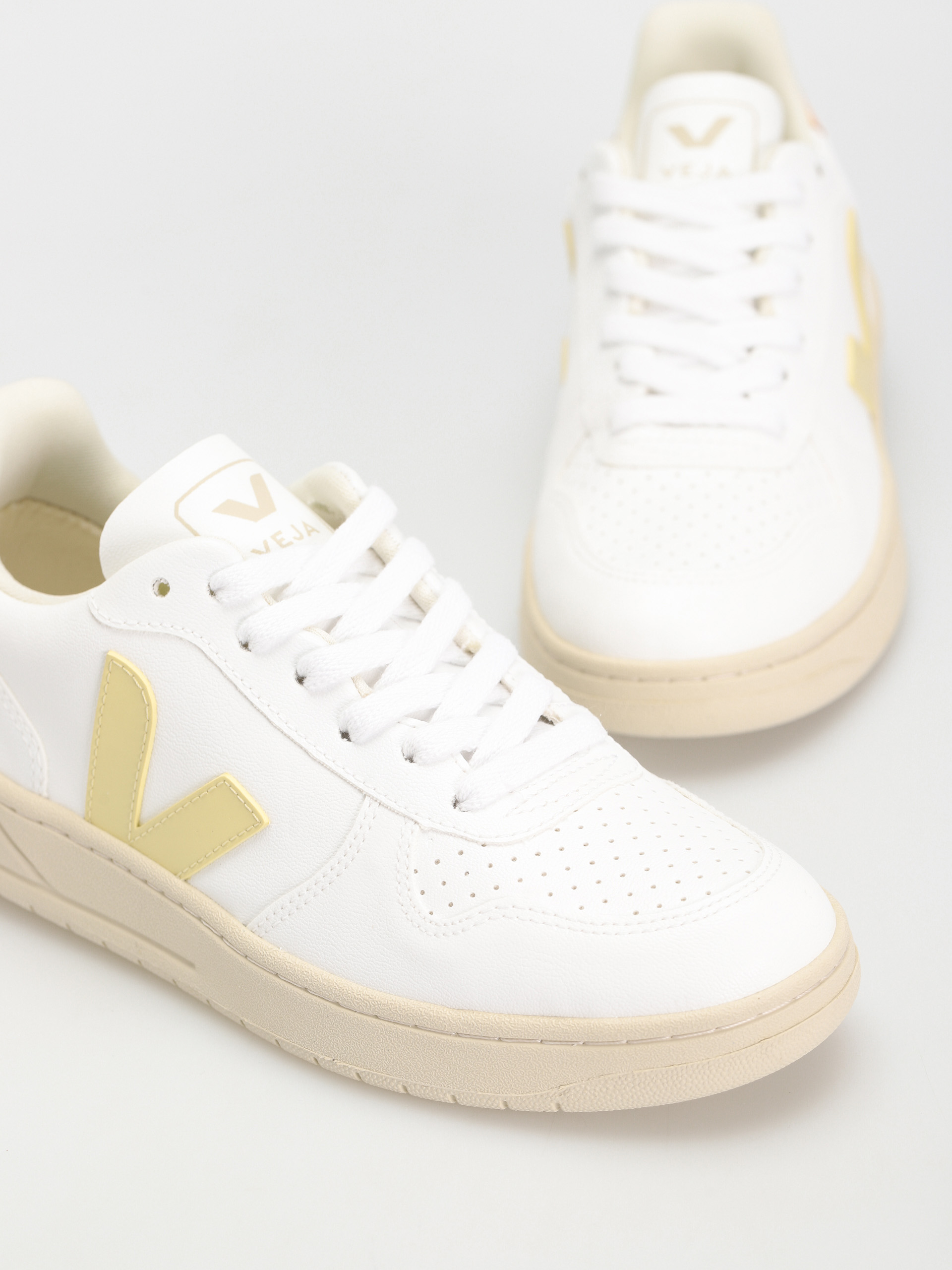 Veja V-10 Schuhe Wmn (white sun peach)
