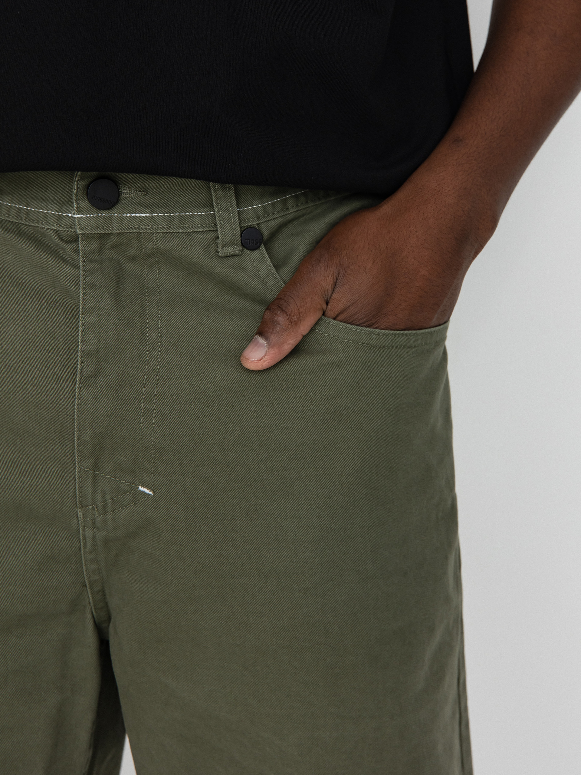 MassDnm Signature 2.0 Tapered Fit Shorts (olive)