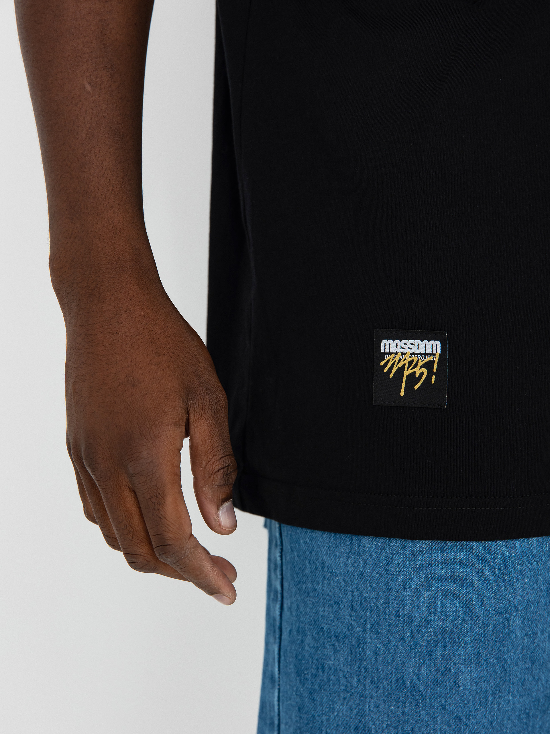 MassDnm Signature Patch Pocket T-shirt (black)