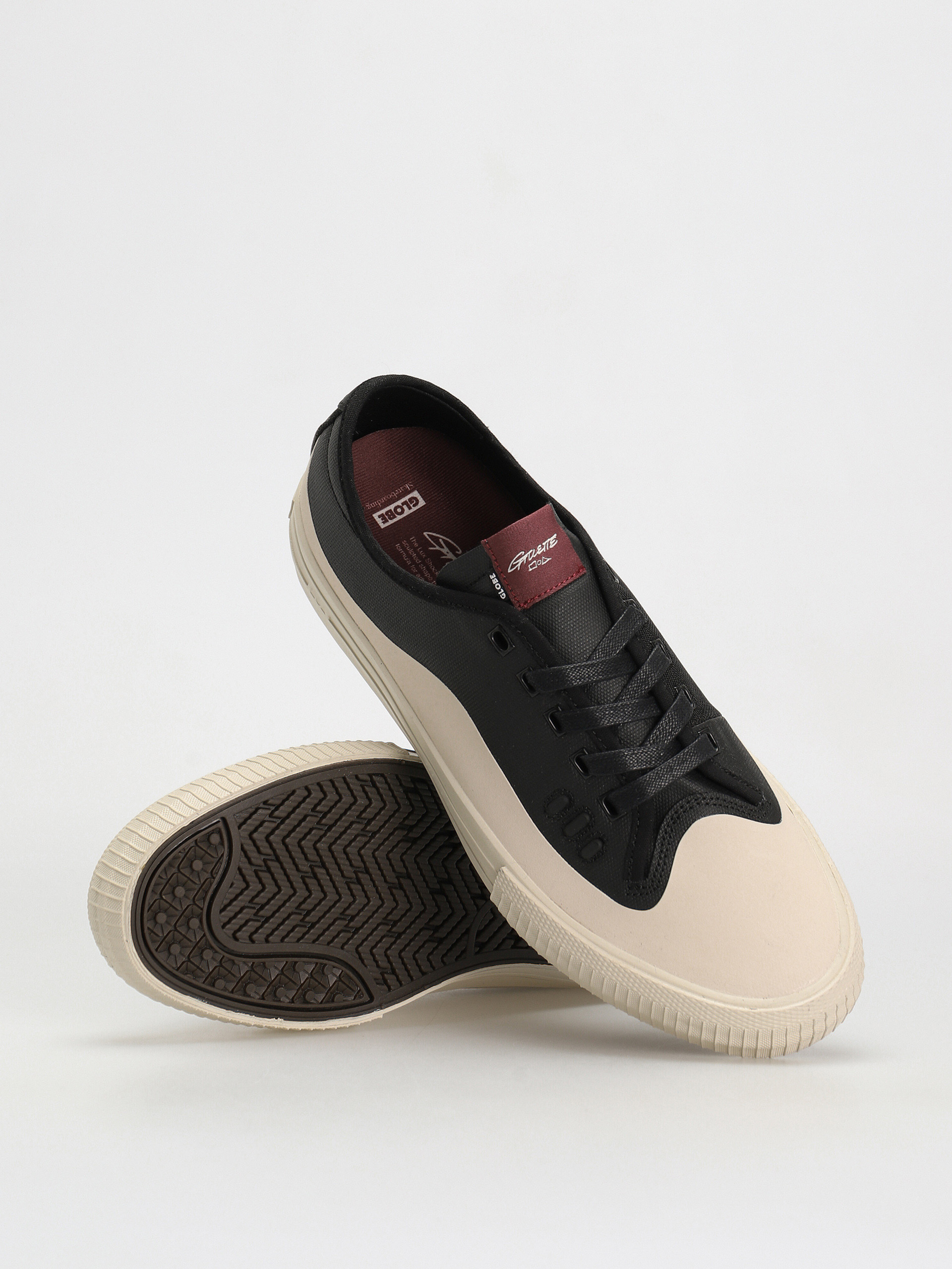 Globe Gillette Shoes (black cream)