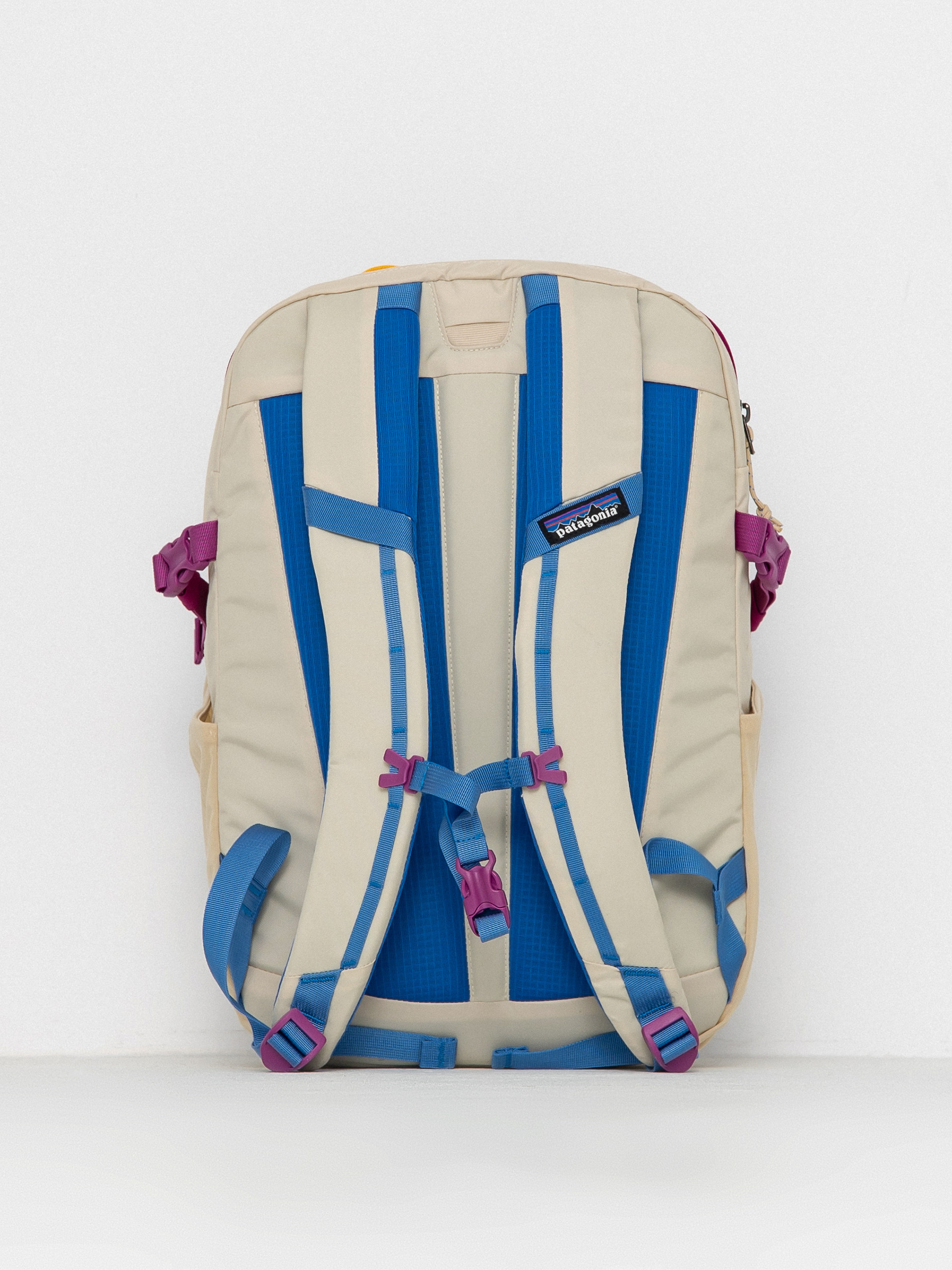Patagonia Refugio Day Pack 26L Backpack (husk tan)