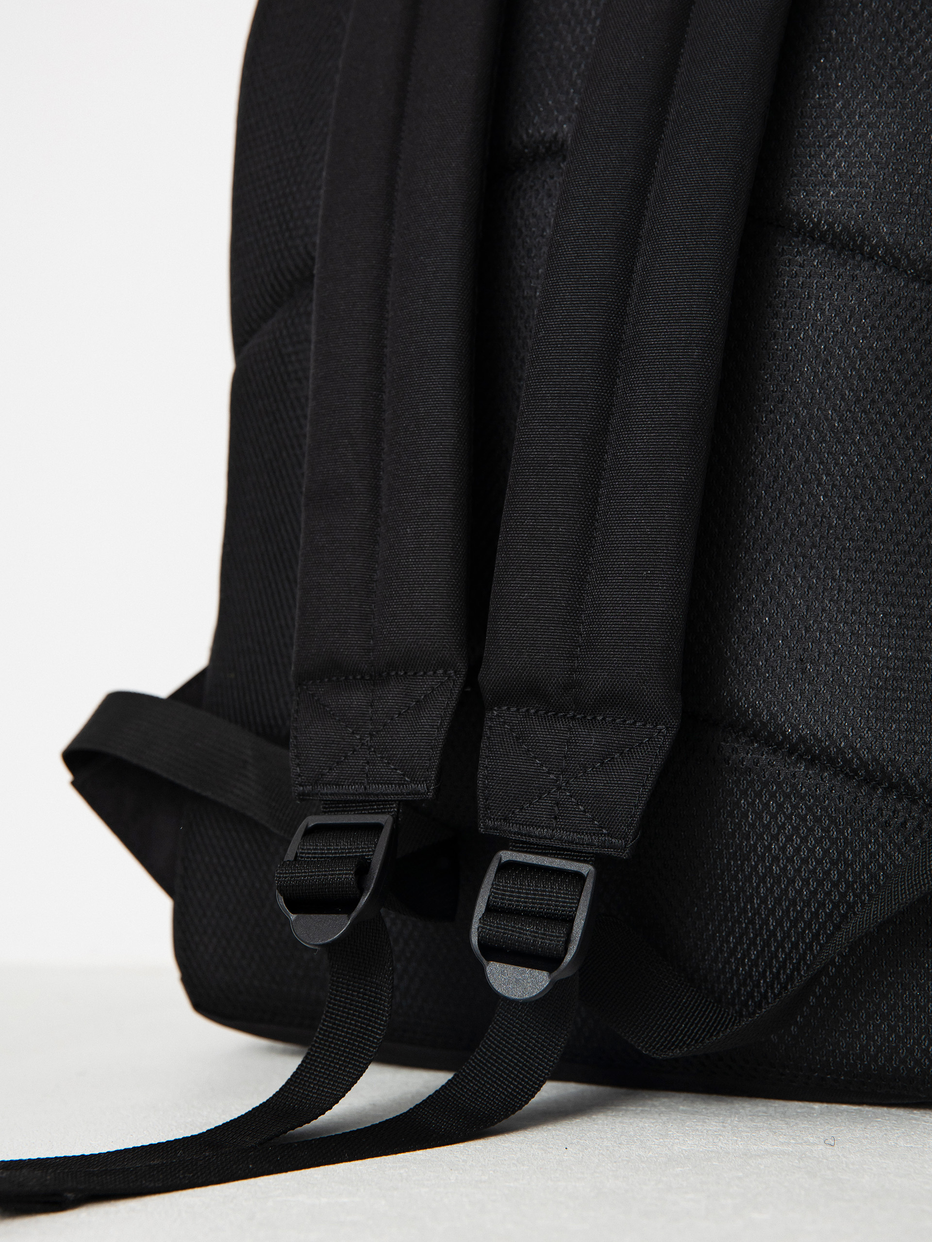 Carhartt WIP Jake Rucksack (black)