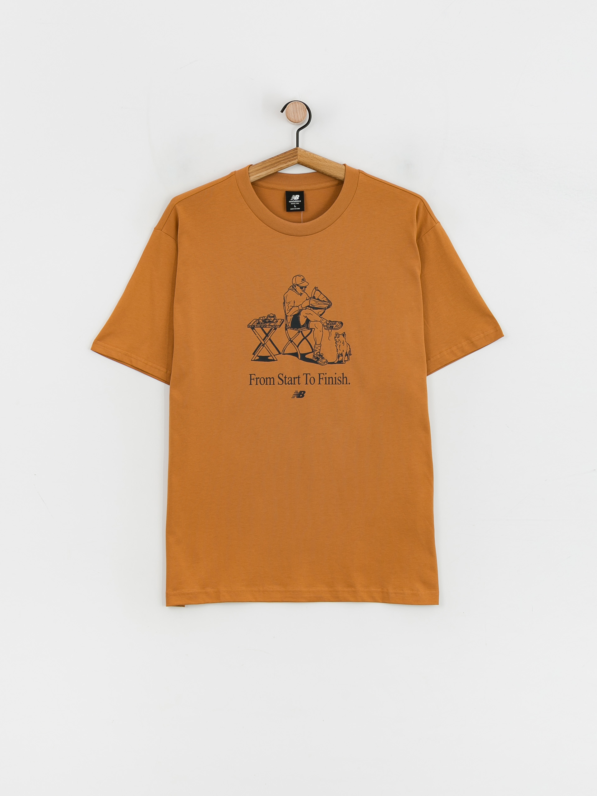New Balance Essentials Cafe Grandpa T-Shirt (tobacco)