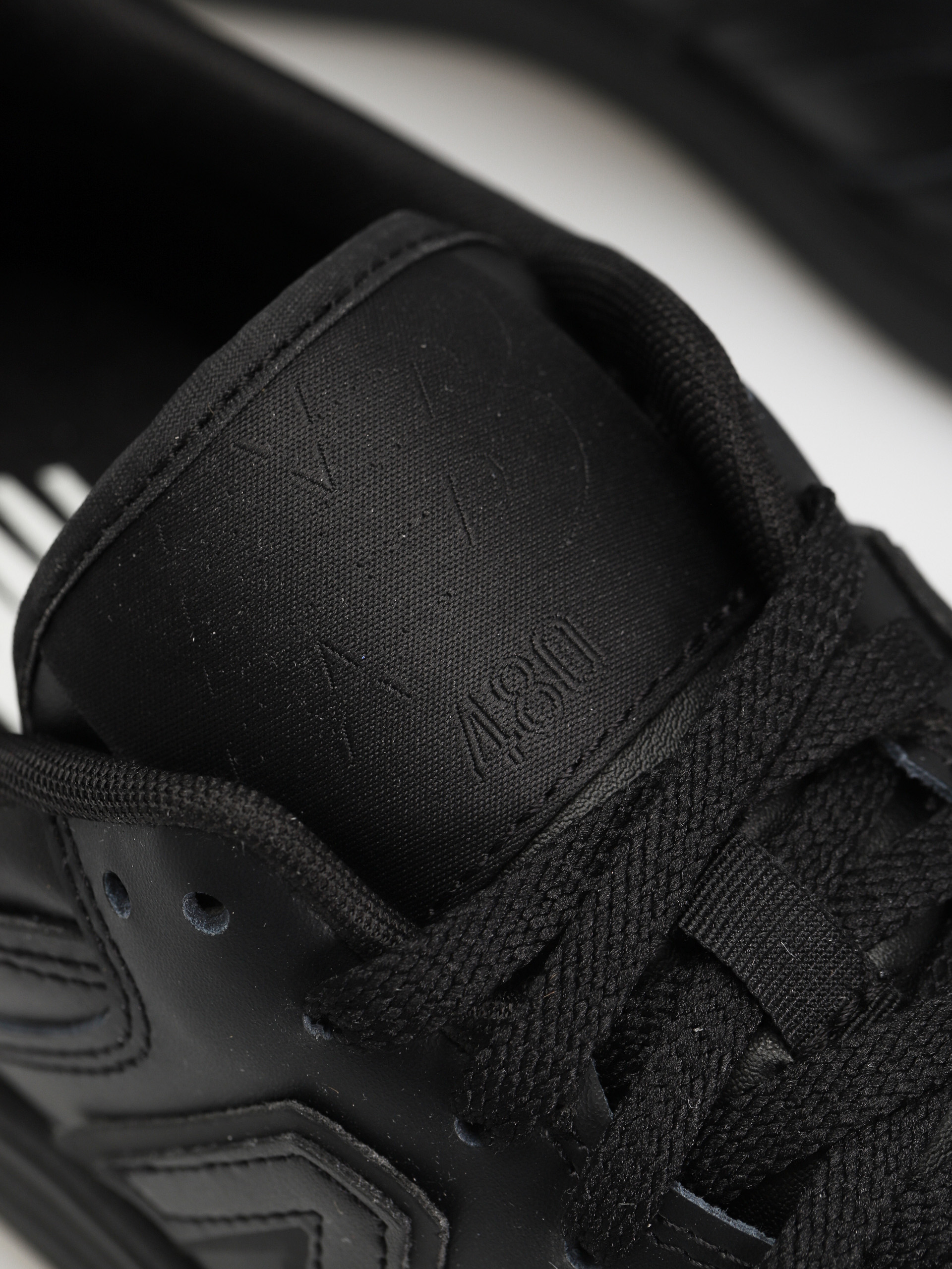 New Balance 480 Shoes (black)