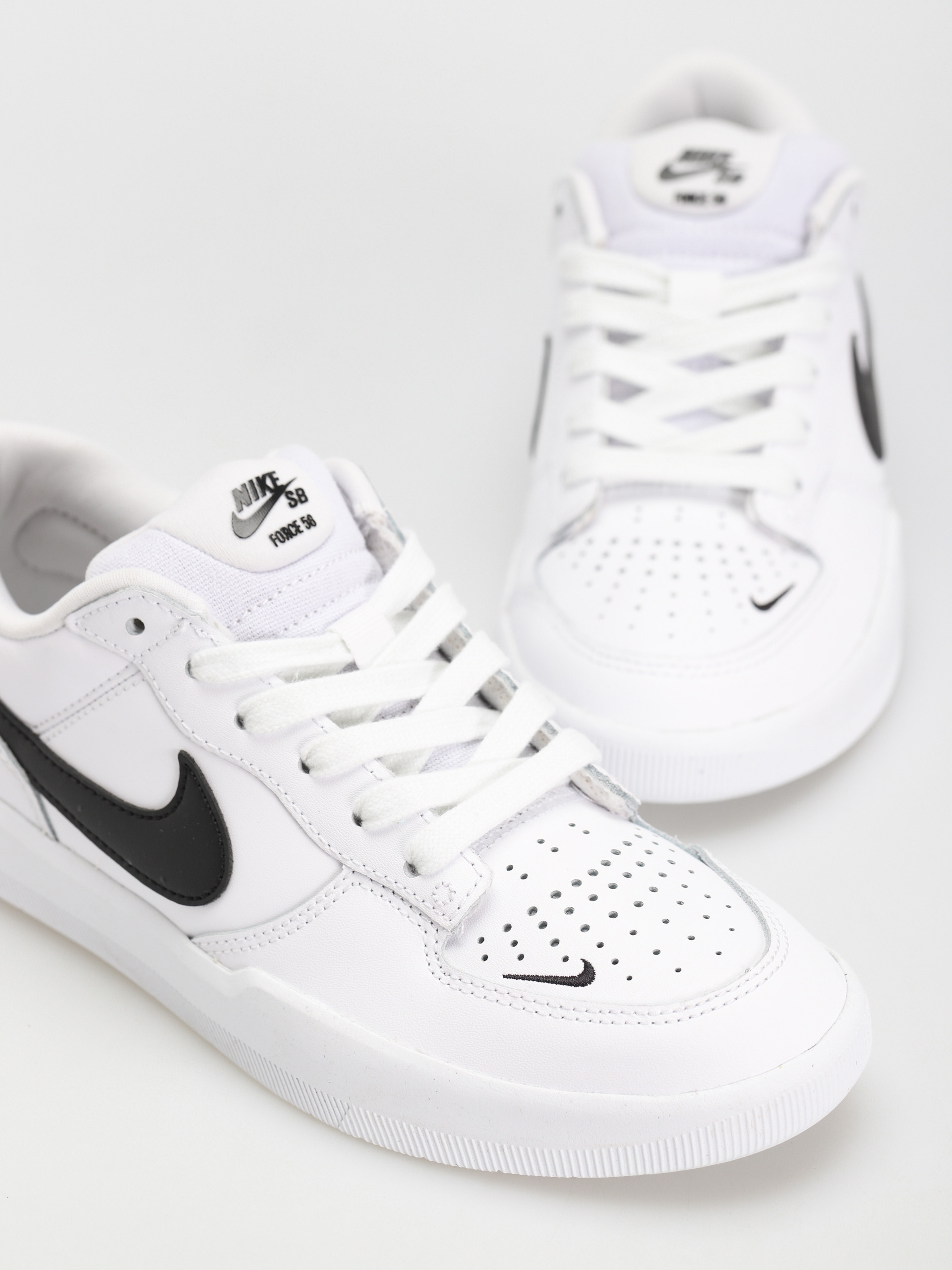 Nike SB Force 58 Premium Shoes (white/black white white)
