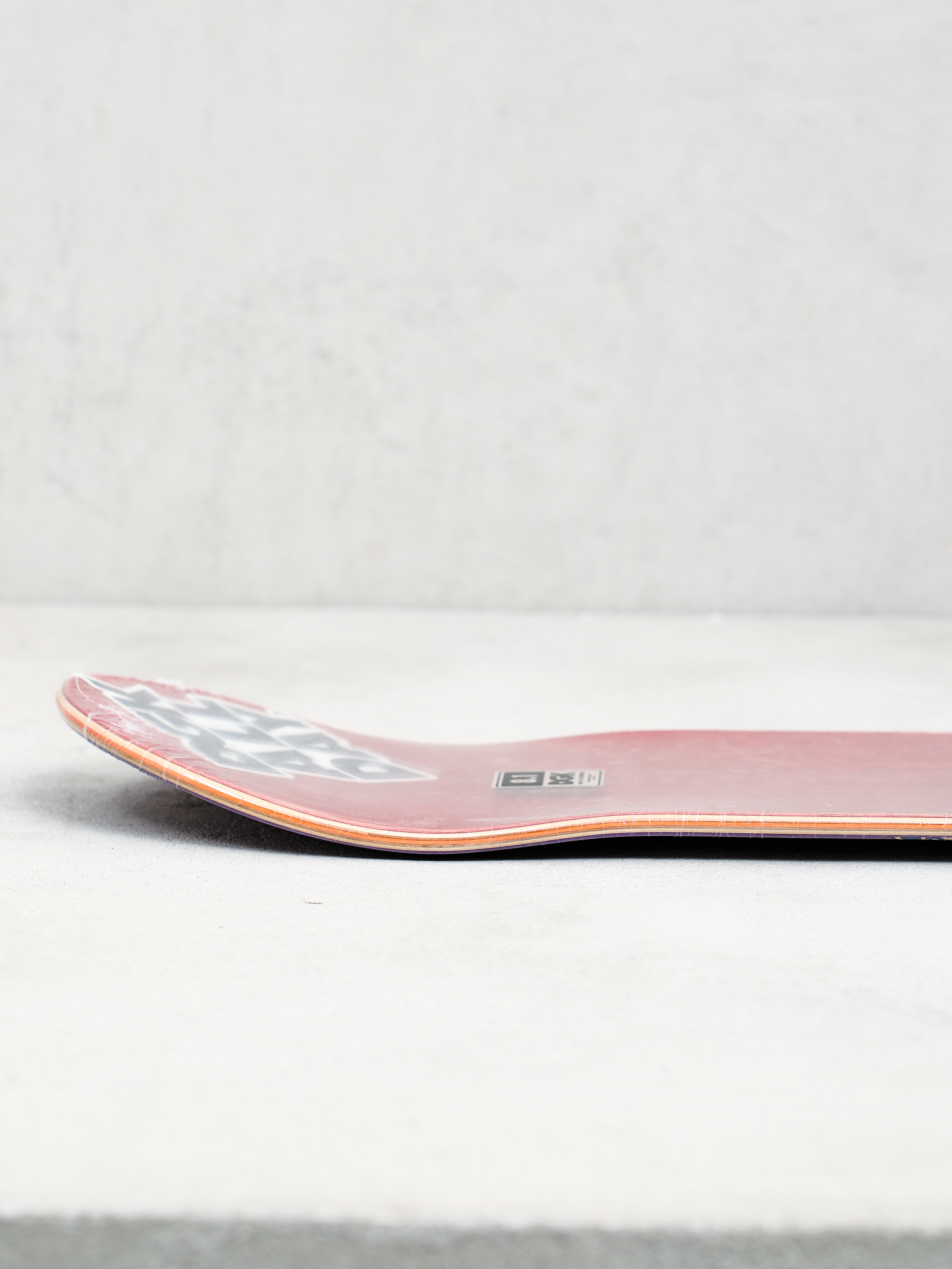 DGK Kingdom Ortiz Deck (purple)