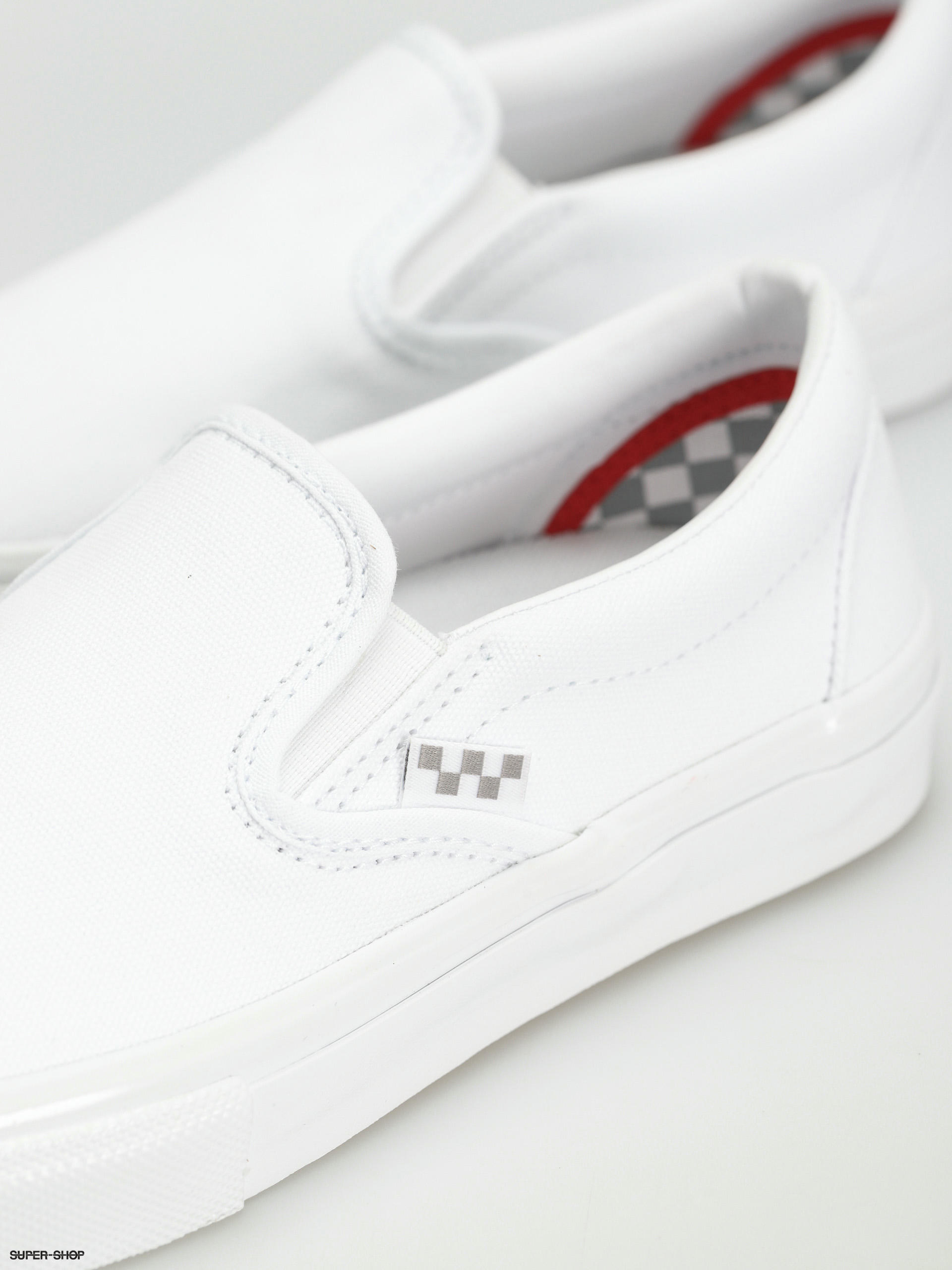 What stores sell white 2024 vans