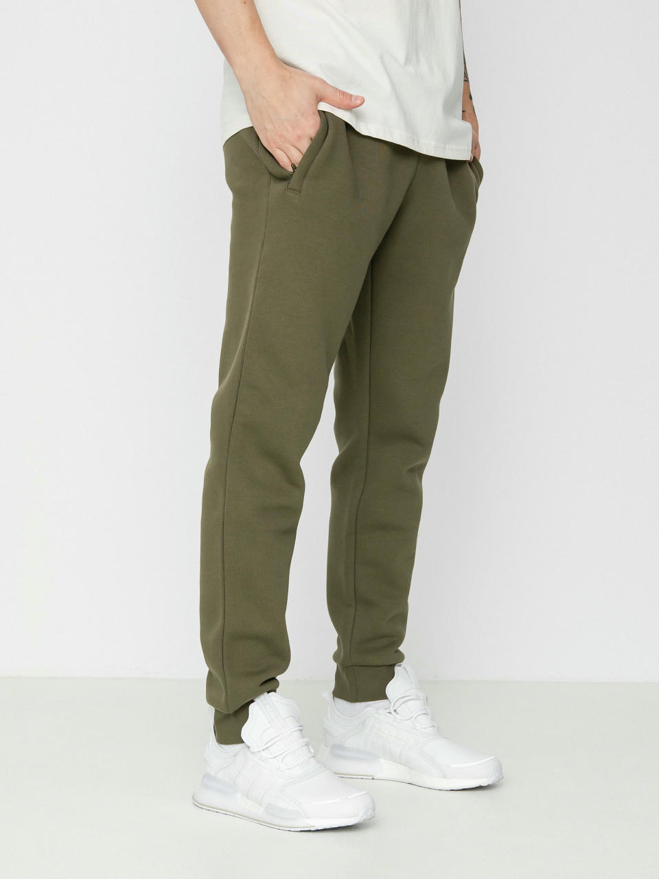 adidas Originals Essentials Pants (olistr)