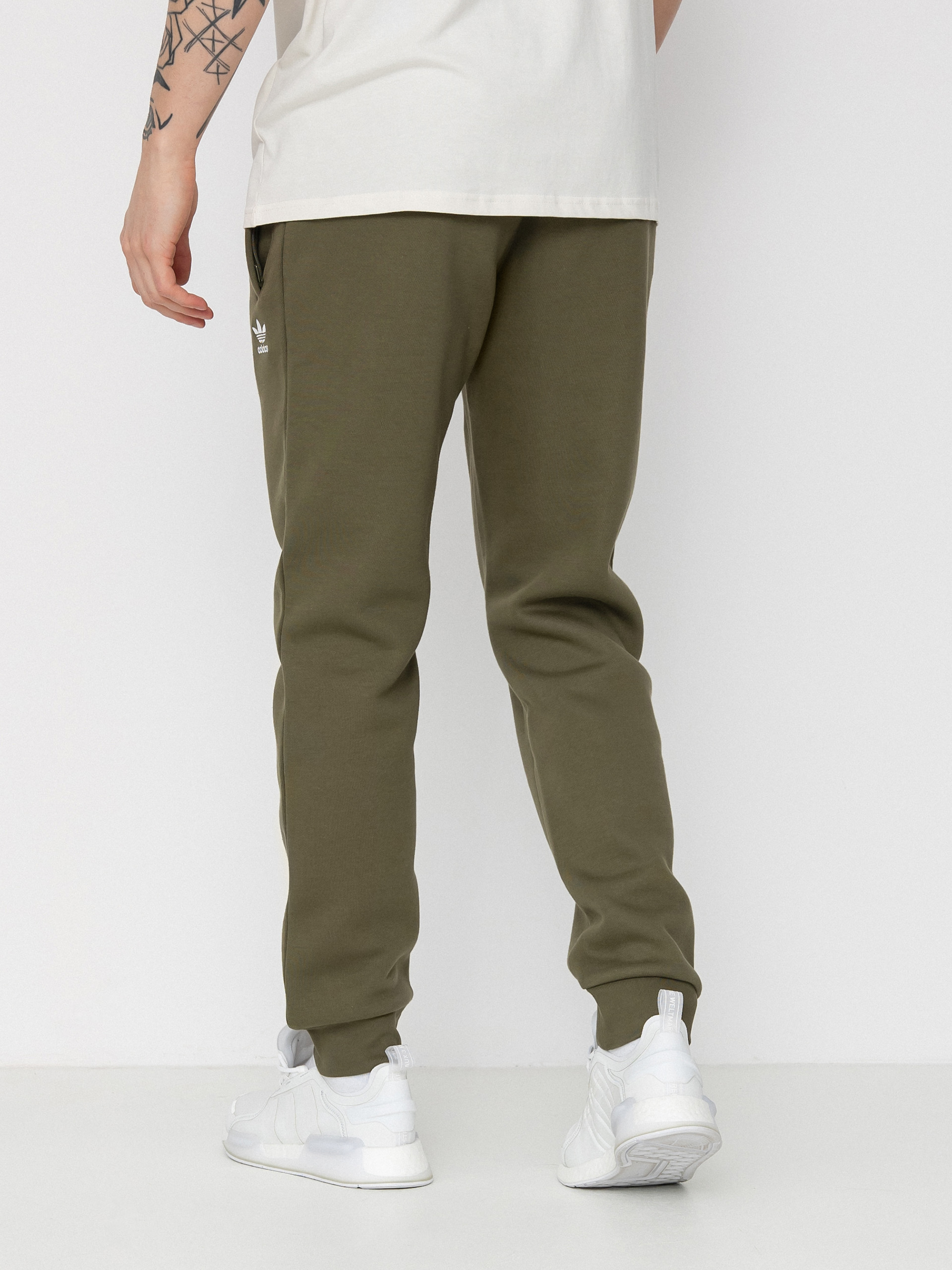 adidas essentials pants men's