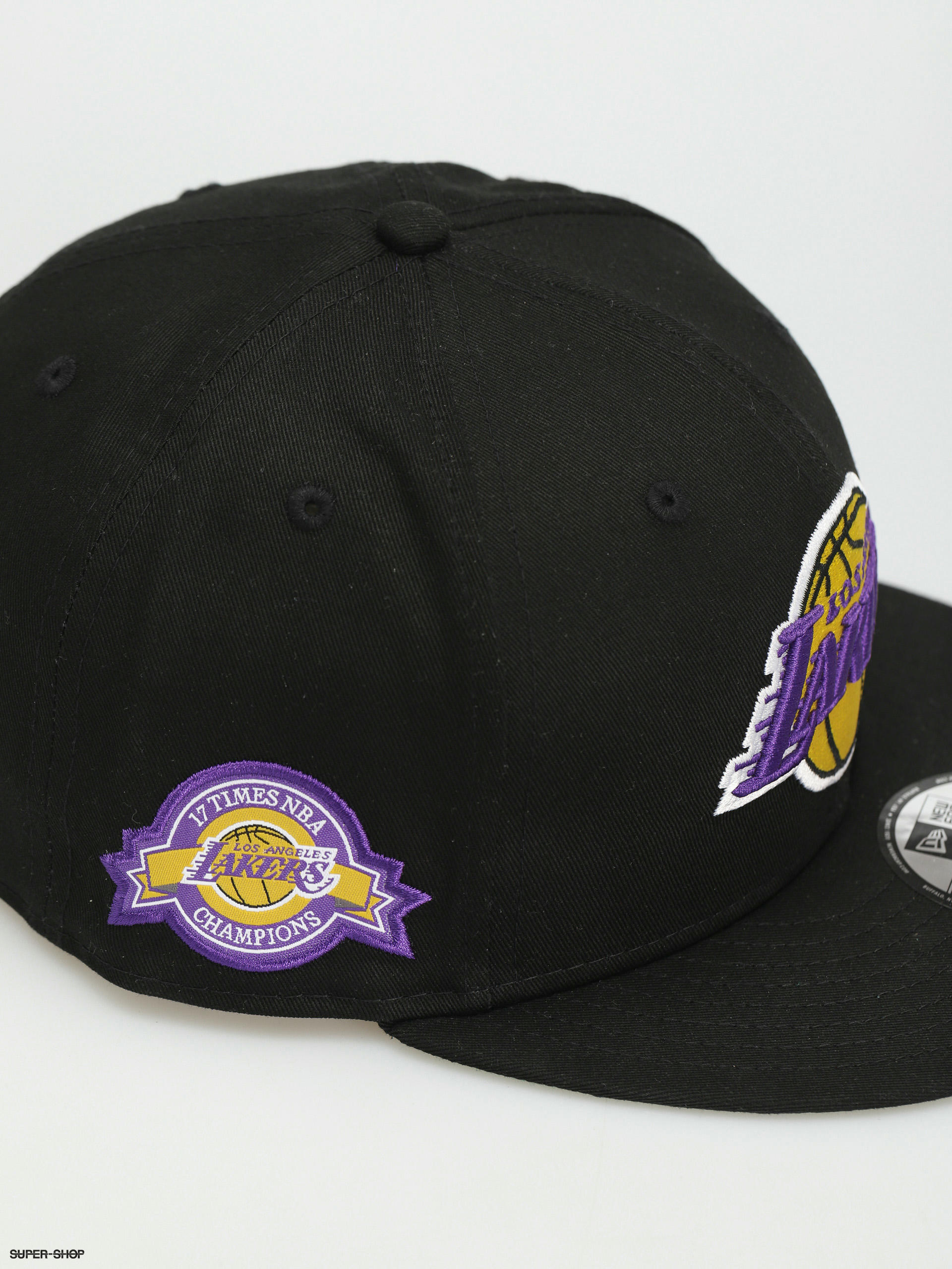 Los Angeles Lakers New Era Black On Black 9FIFTY Snapback Hat