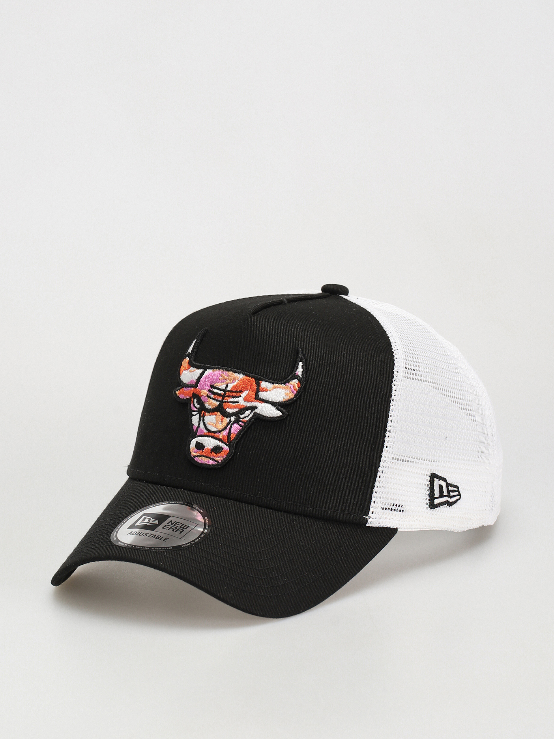 New Era Seasonal Infill Trucker Chicago Bulls Cap (black)