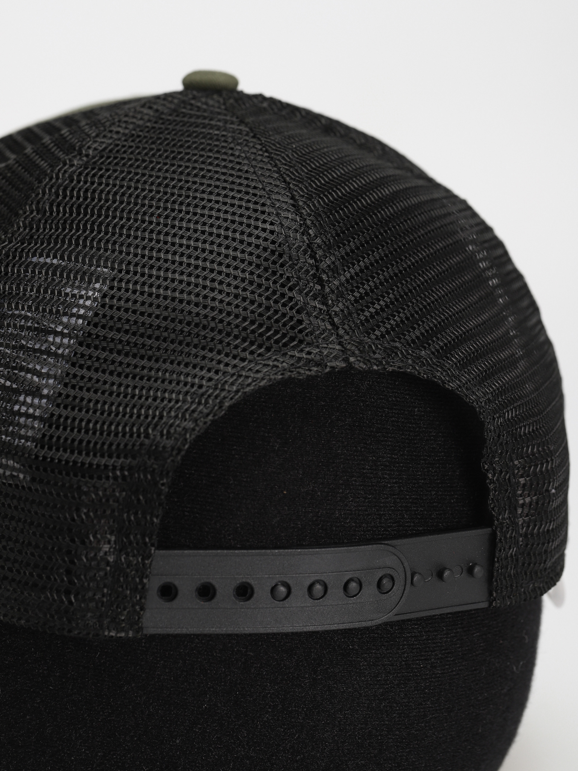 New Era State Patch Trucker Cap (green)