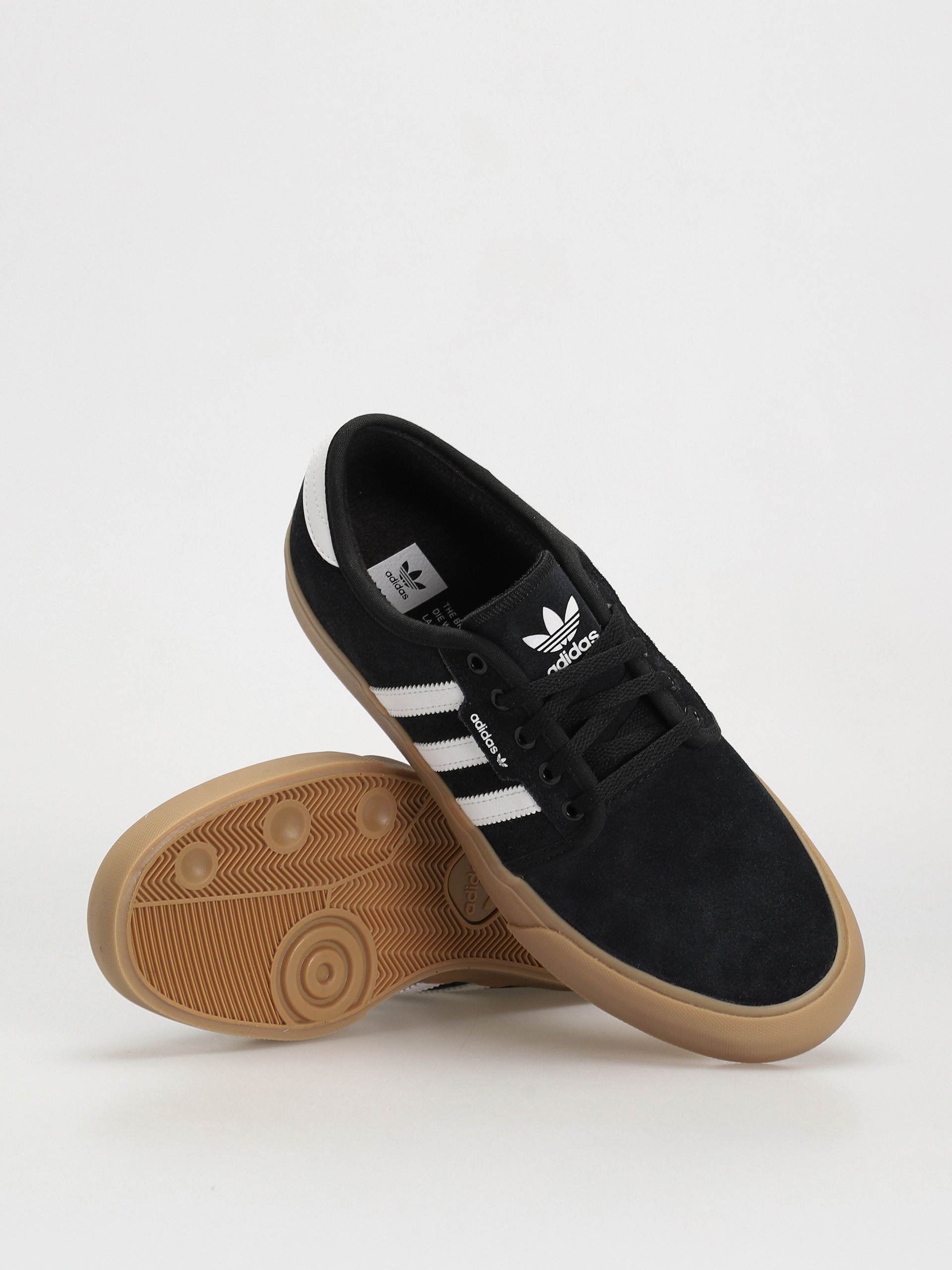 adidas Seeley Xt Shoes (cblack/ftwwht/gum4)