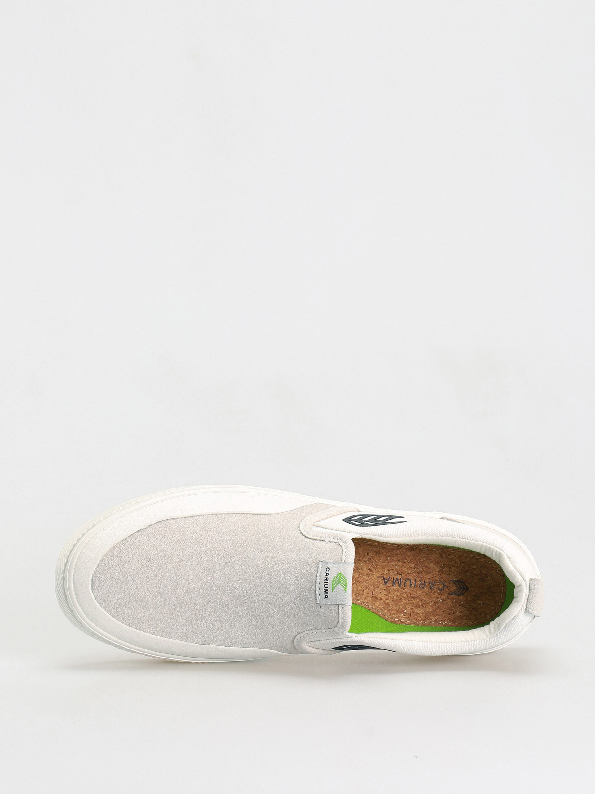 Cariuma Catiba Pro Slip On Shoes (oﬀ white vintage/black)