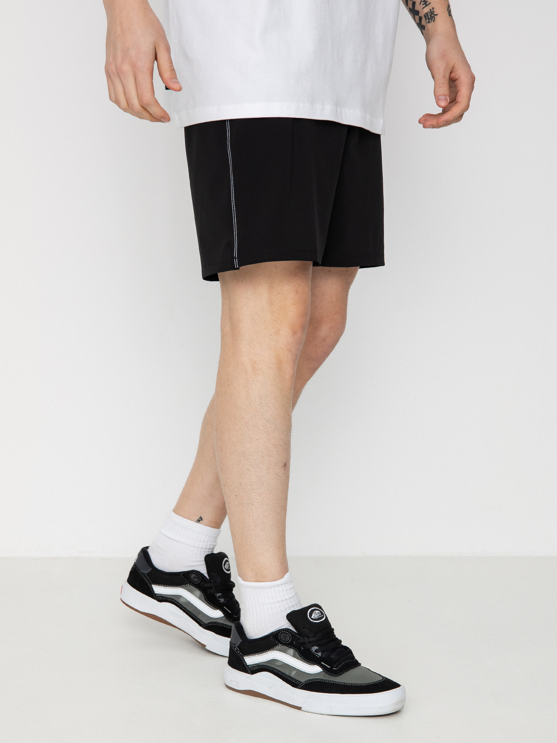 Vans The Daily Solid Boardshorts (black)