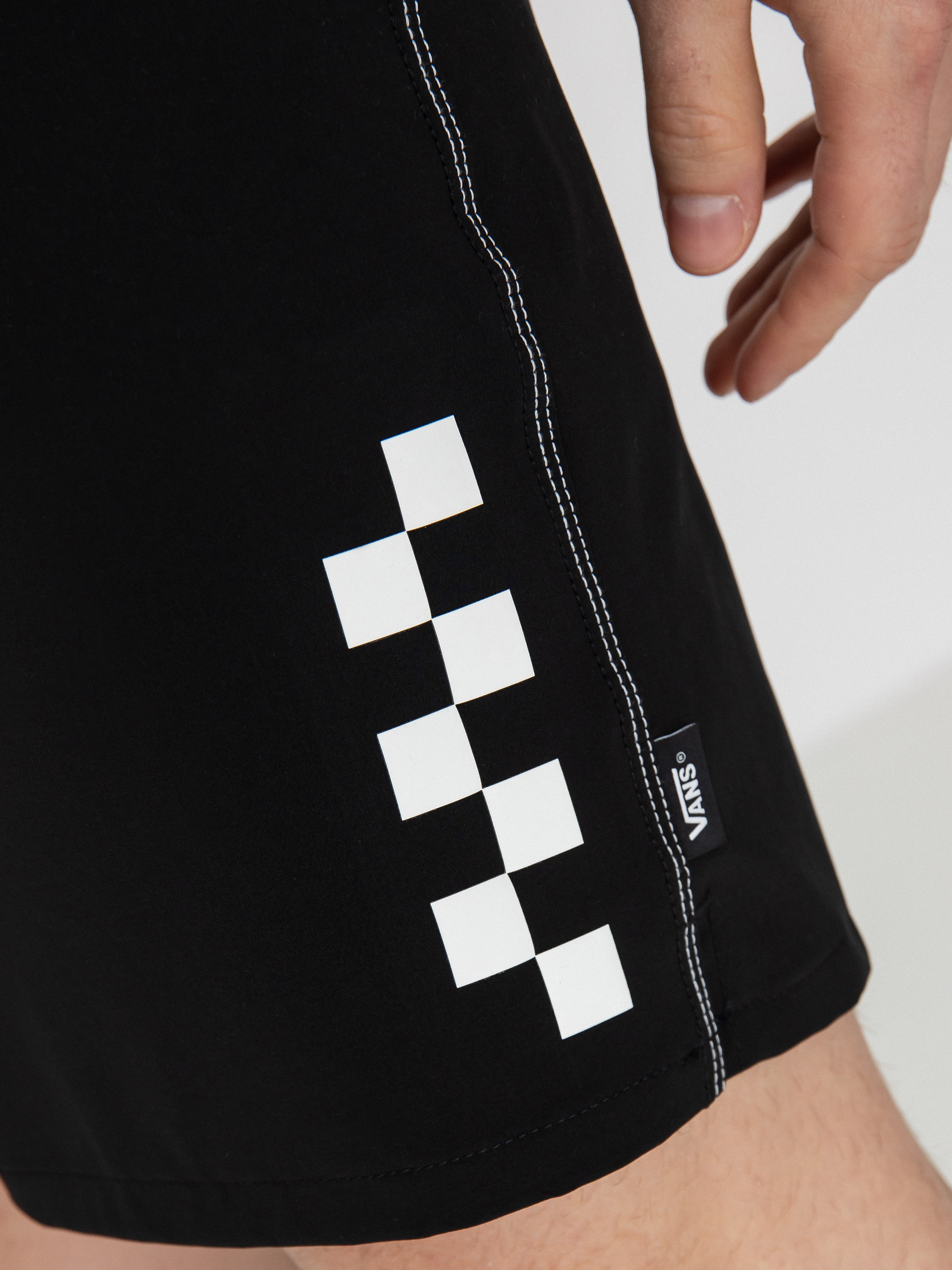 Vans The Daily Solid Boardshorts (black)