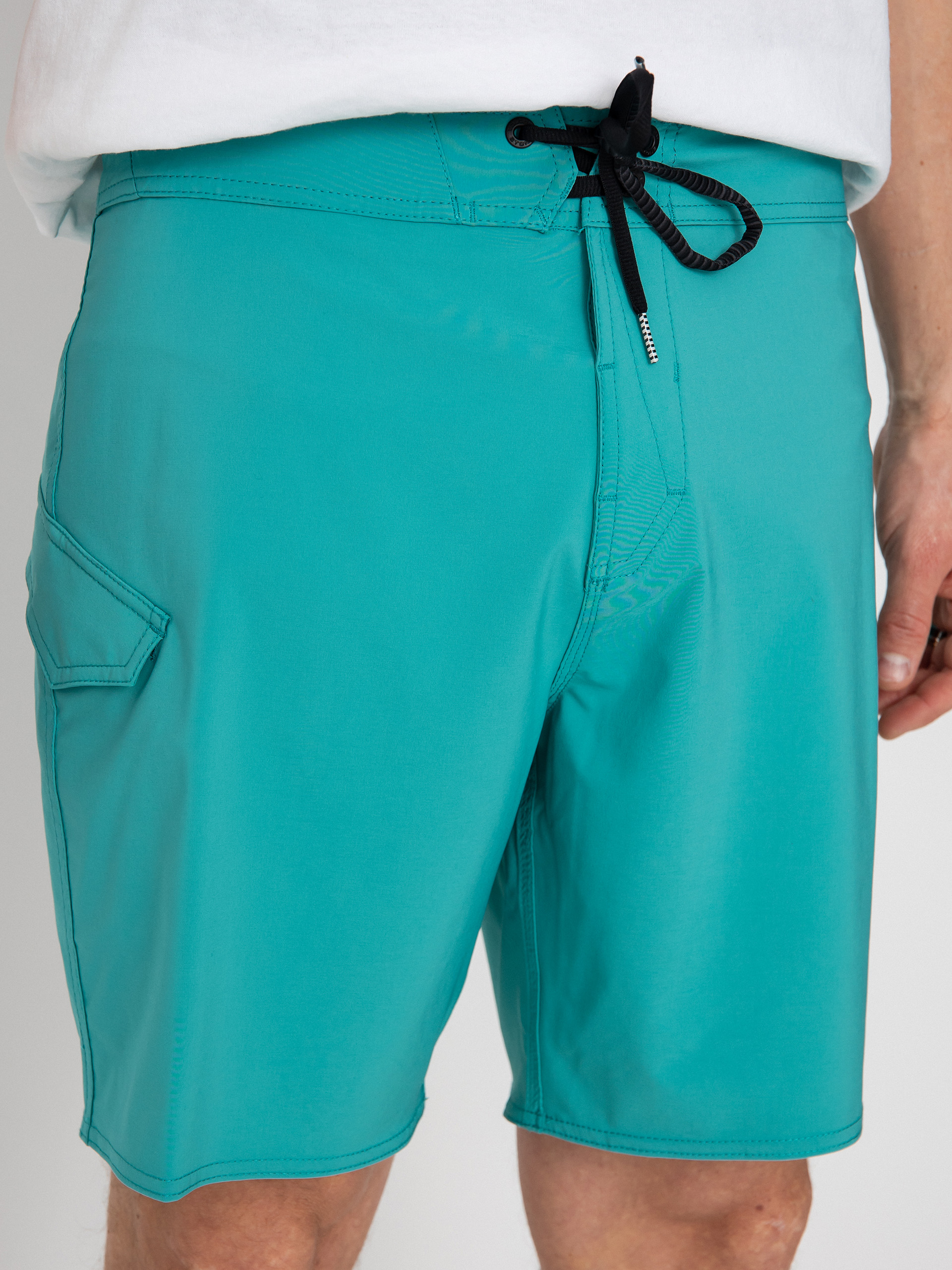 Volcom Lido Solid Mod 18 Boardshorts (temple teal)