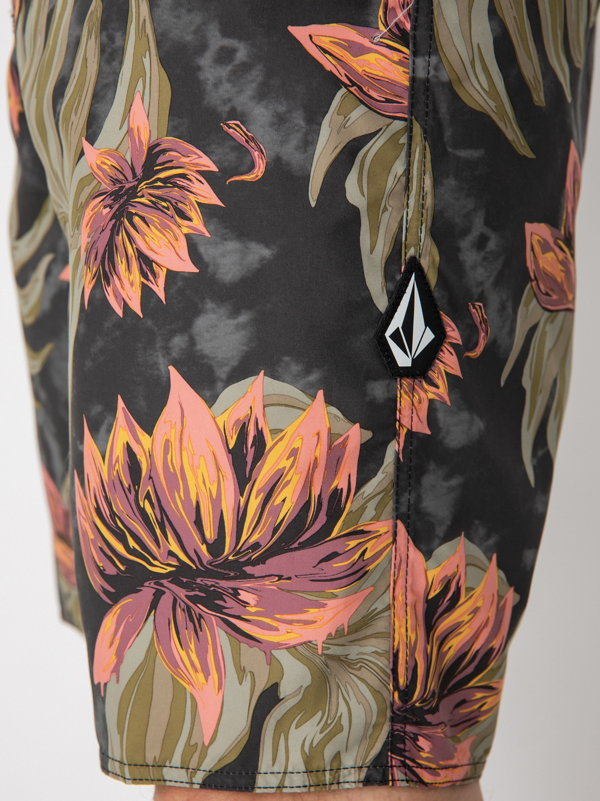 Volcom Mod Polydactal 20 Boardshorts (rinsed black)