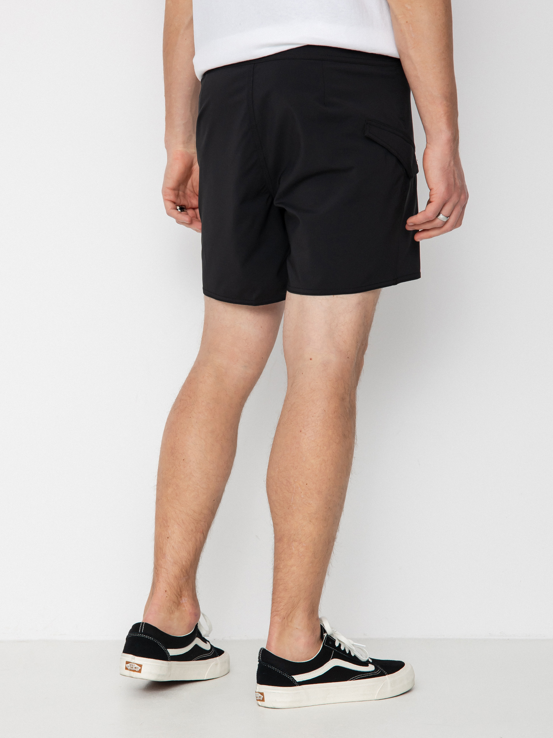 Volcom Lido Solid Mod 16 Boardshorts (black)