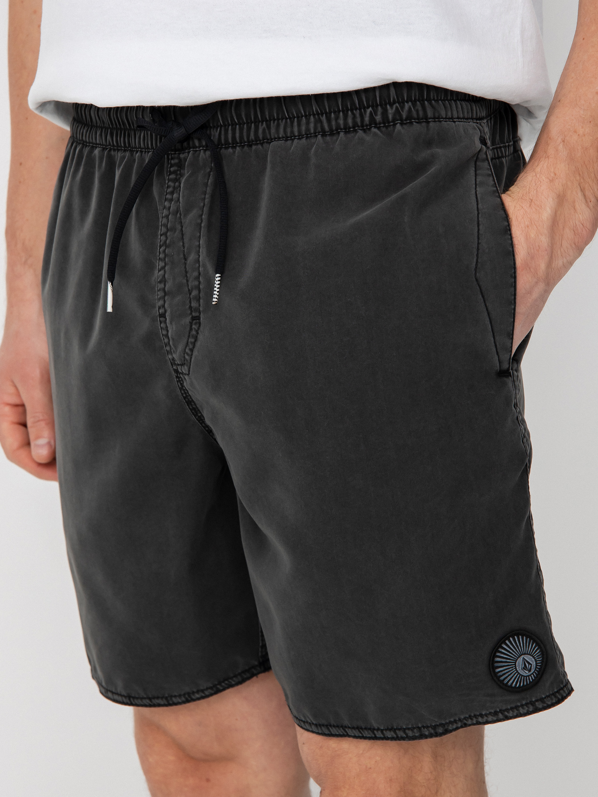 Volcom Center Trunk 17 Shorts (black)