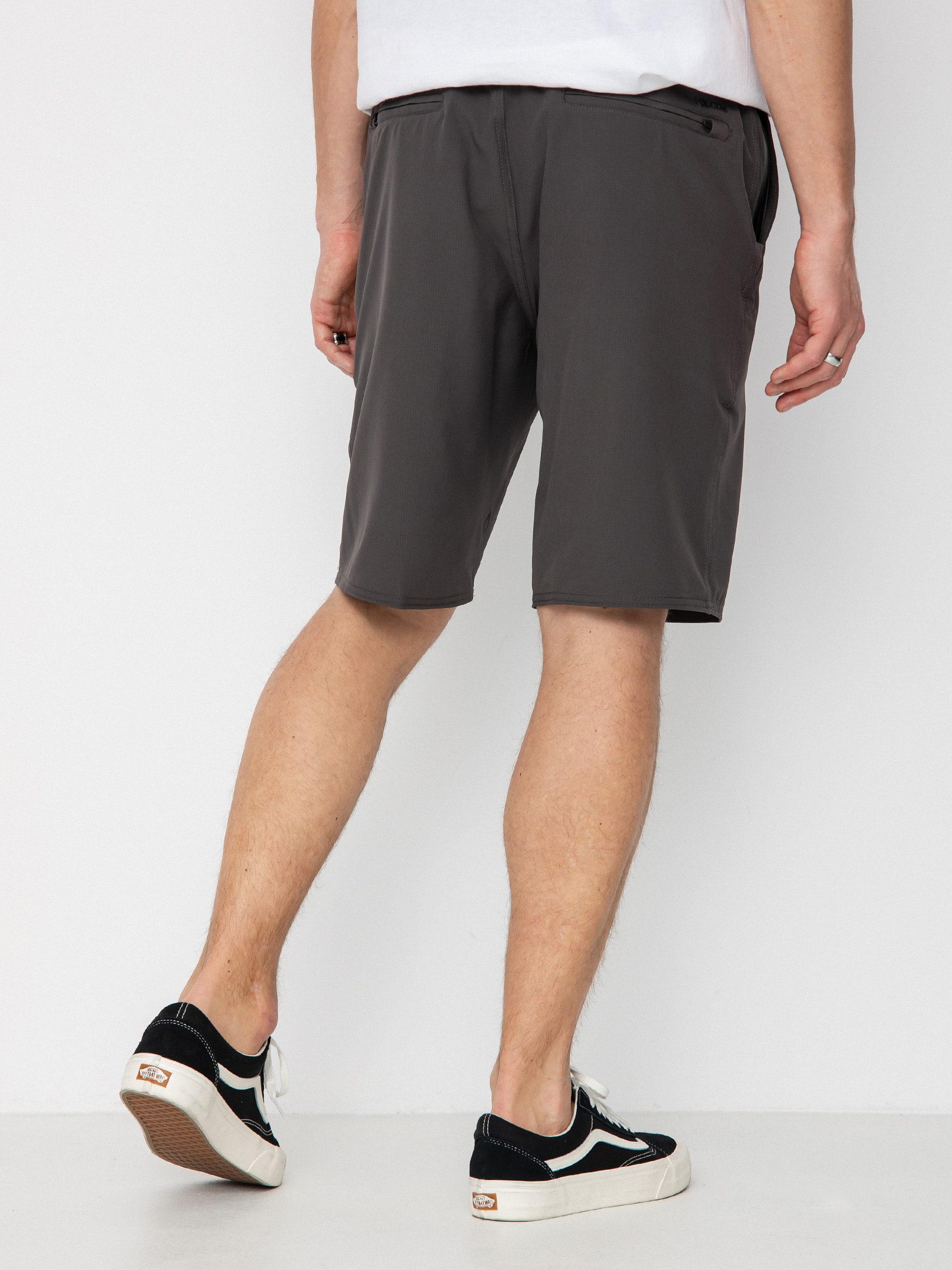 Volcom Skate Vitals Axel Ew Hybrid 21 Shorts (storm cloud)