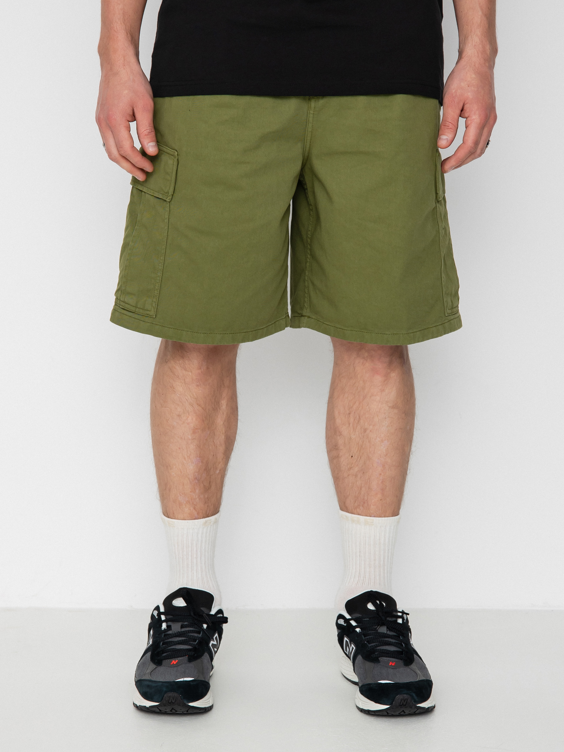 Carhartt WIP Cole Cargo Shorts (kiwi)