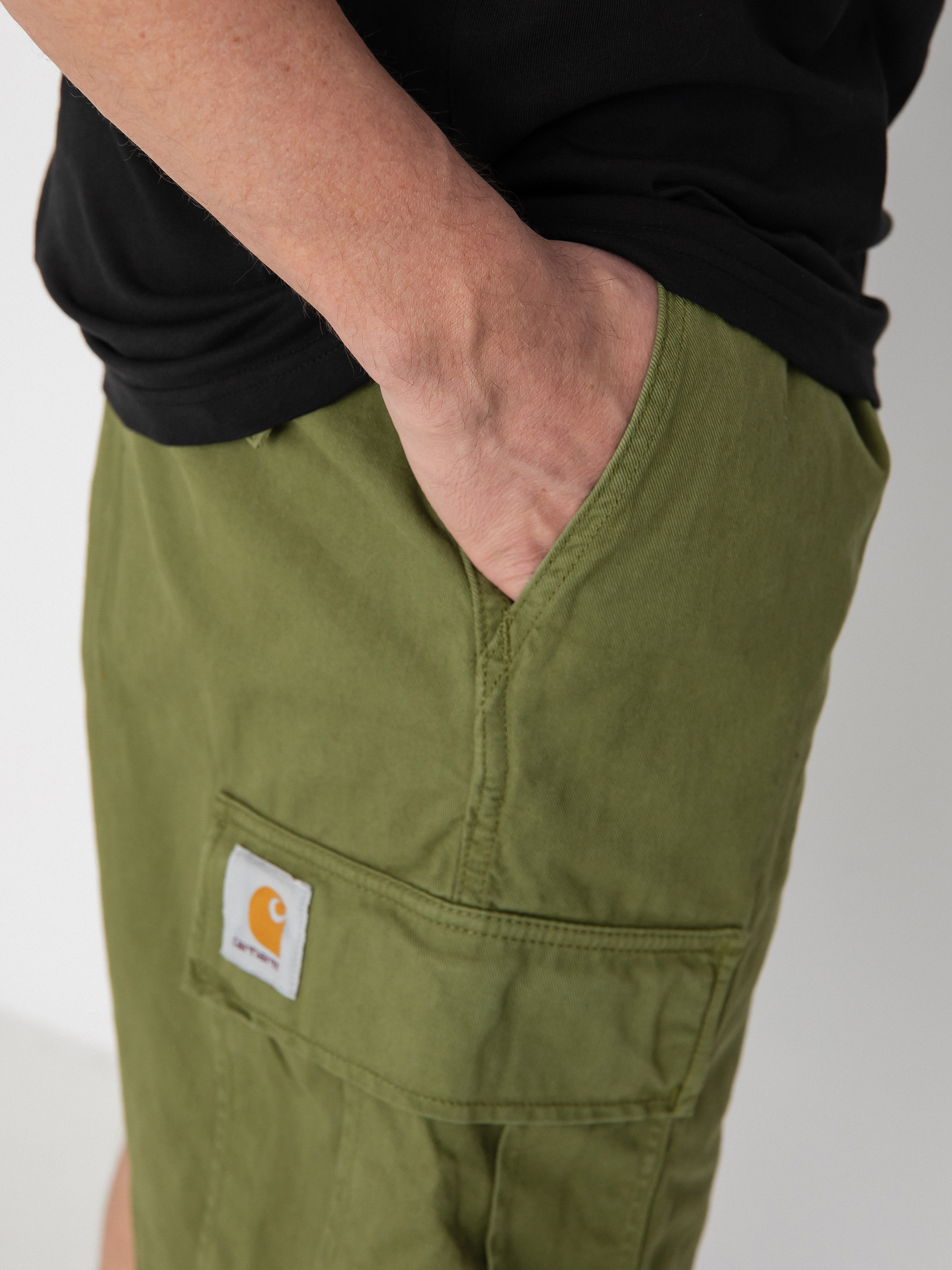 Carhartt WIP Cole Cargo Shorts (kiwi)