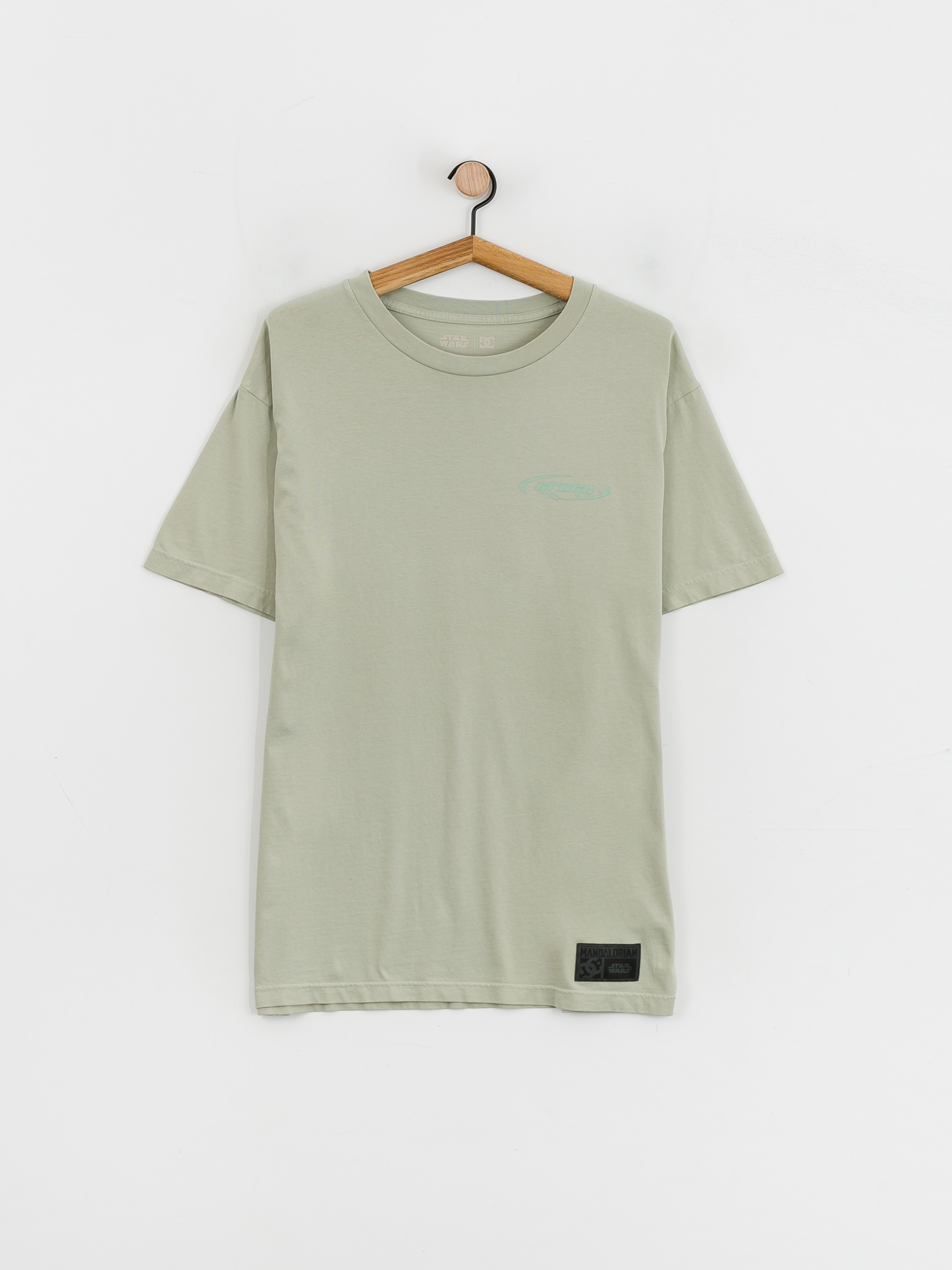 DC X Star Wars Grogu T-shirt (silt grn enzyme wash)