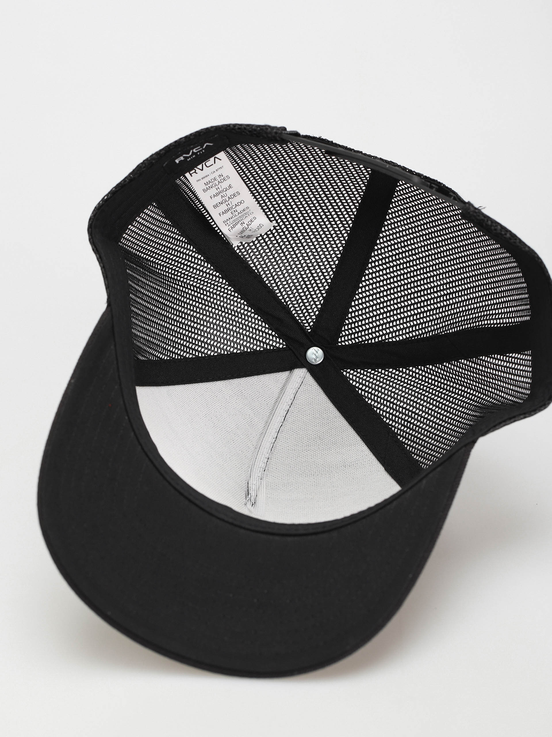 RVCA Va Atw Curved Brim Trucker Cap (black)