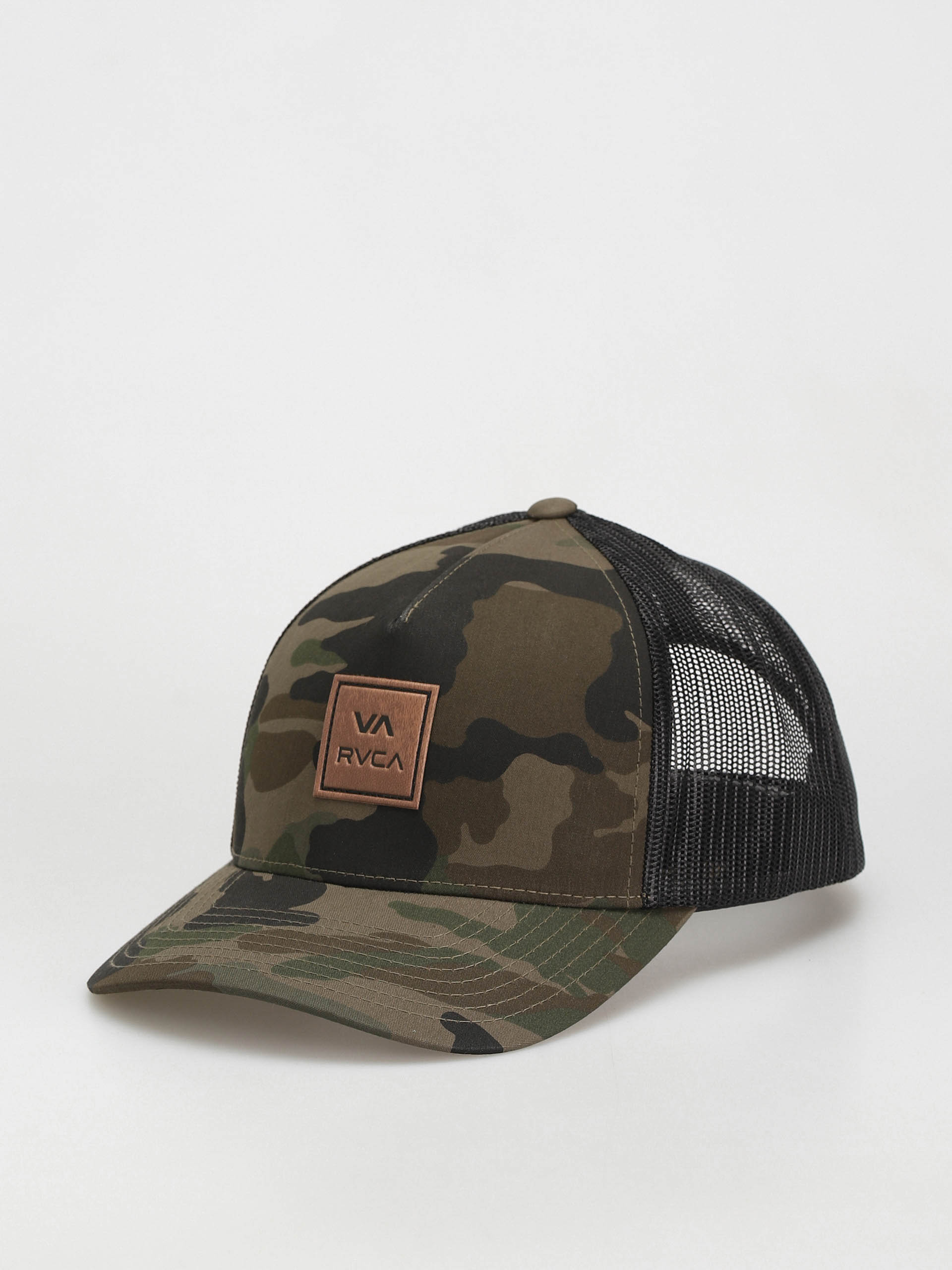 RVCA Va Atw Curved Brim Trucker Cap (camo)