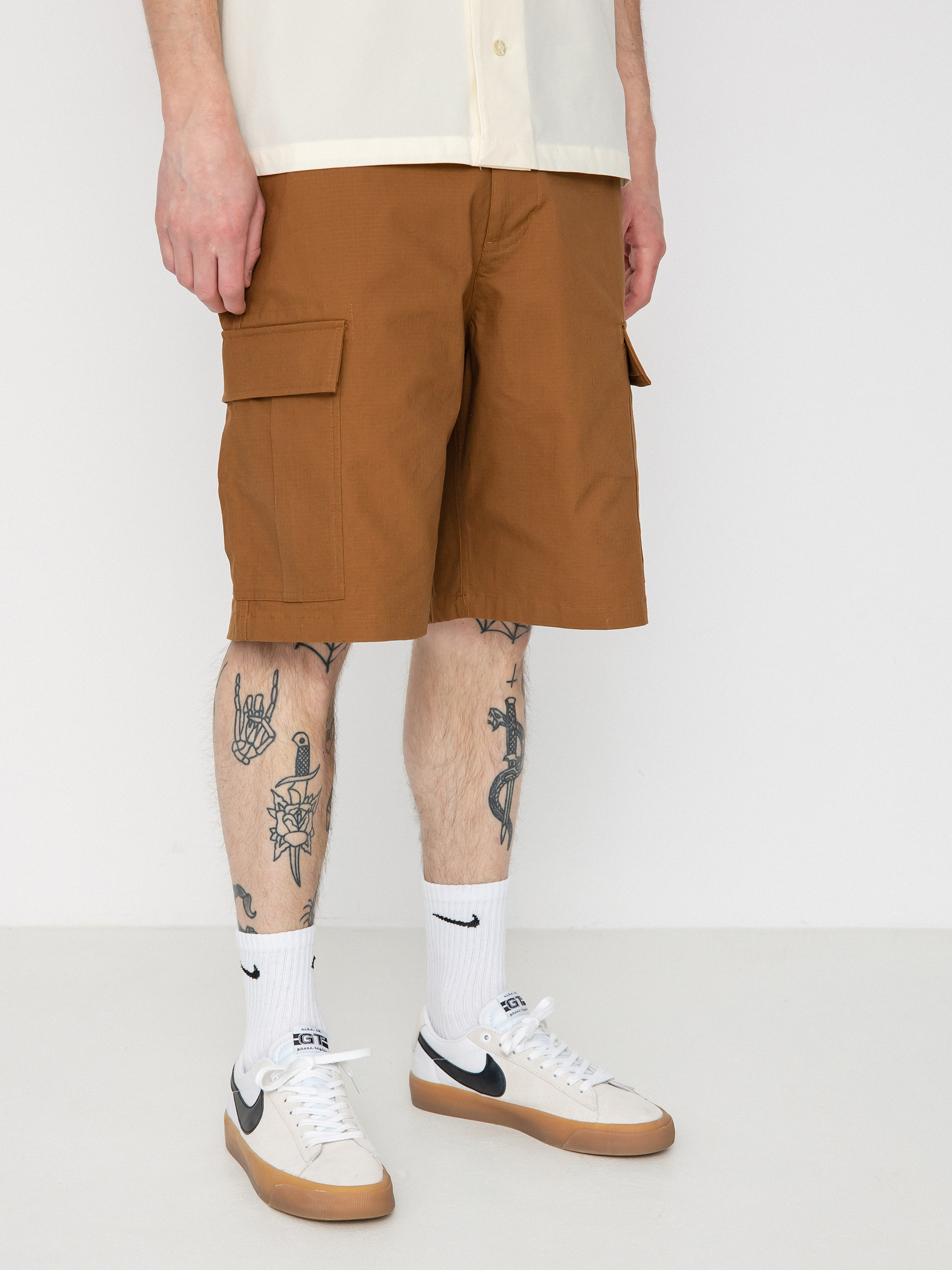 Nike SB Kearny Cargo Shorts (ale brown/white)