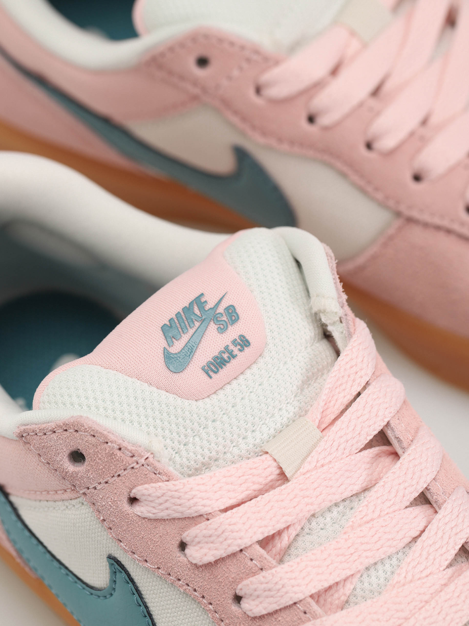 Nike SB Force 58 Shoes (pink bloom/mineral teal phantom)